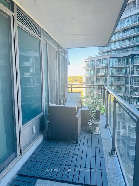 2121 Lake Shore Boulevard W, #1010
