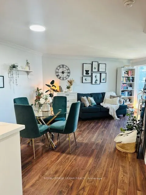 2121 Lake Shore Boulevard W, #1010