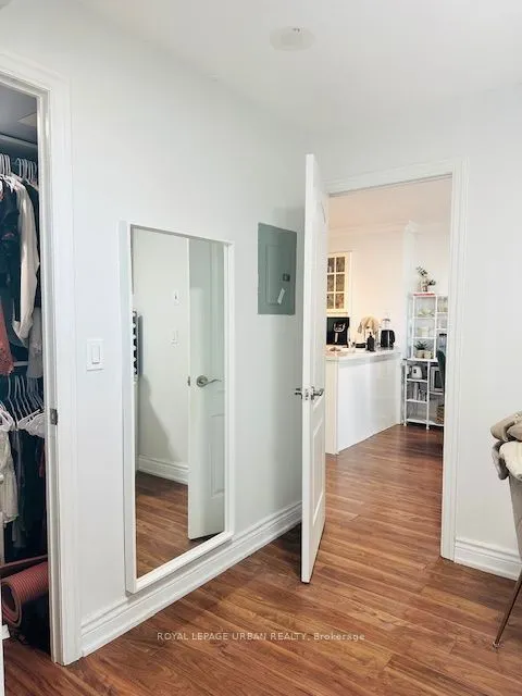 2121 Lake Shore Boulevard W, #1010