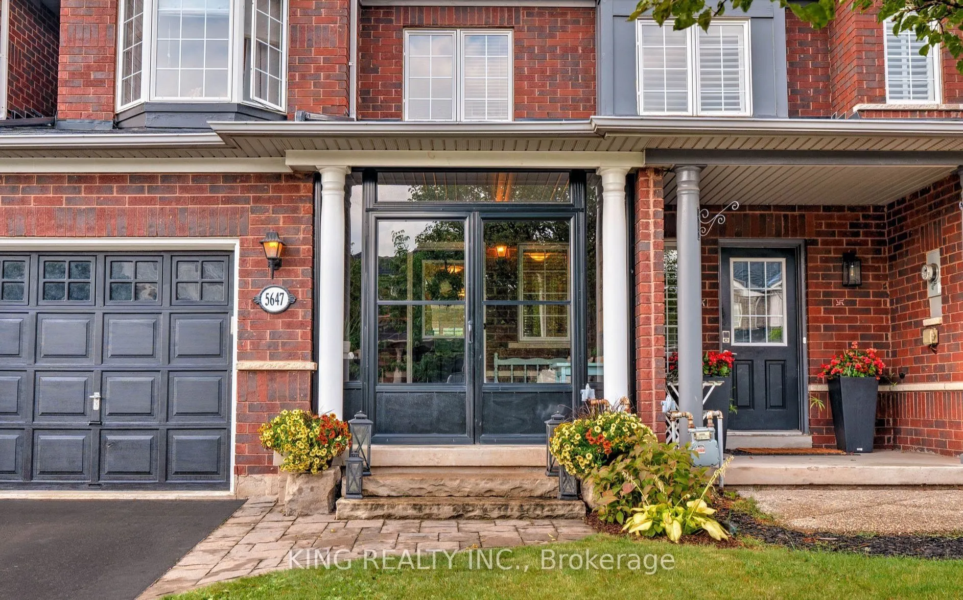 5647 Stella Lane