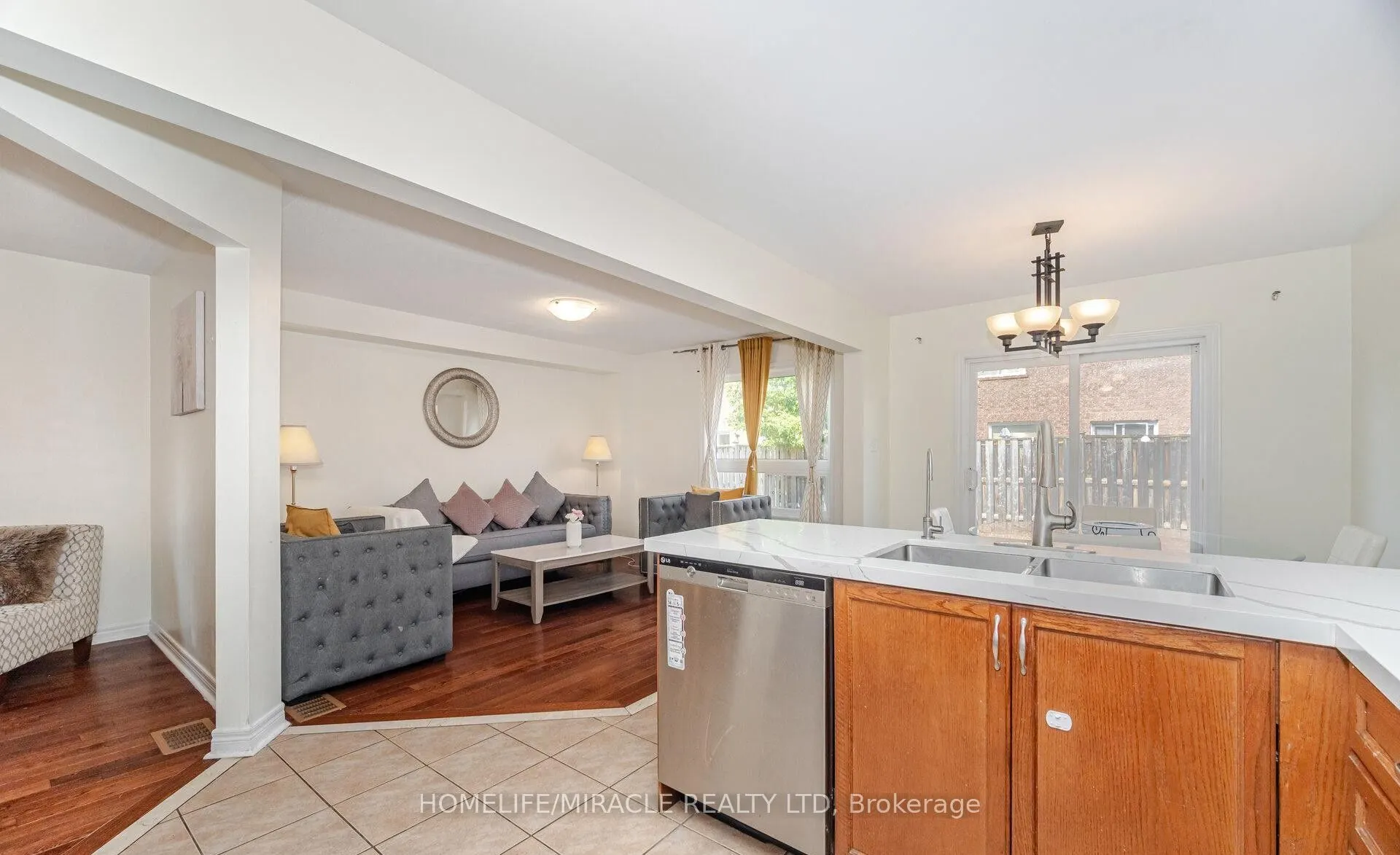 31 Hollingsworth Circle