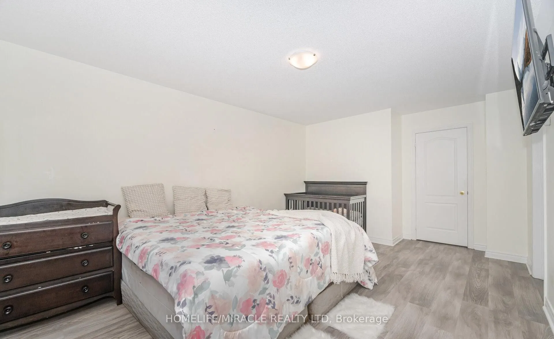 31 Hollingsworth Circle
