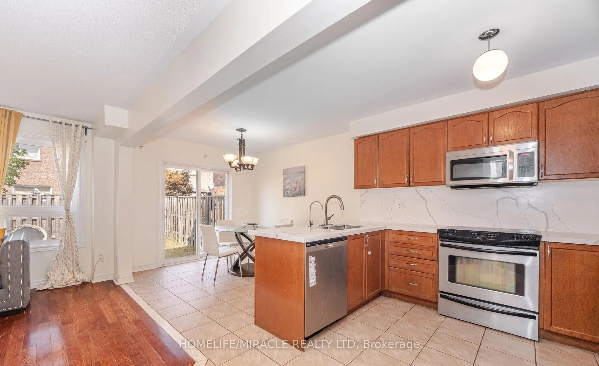 31 Hollingsworth Circle