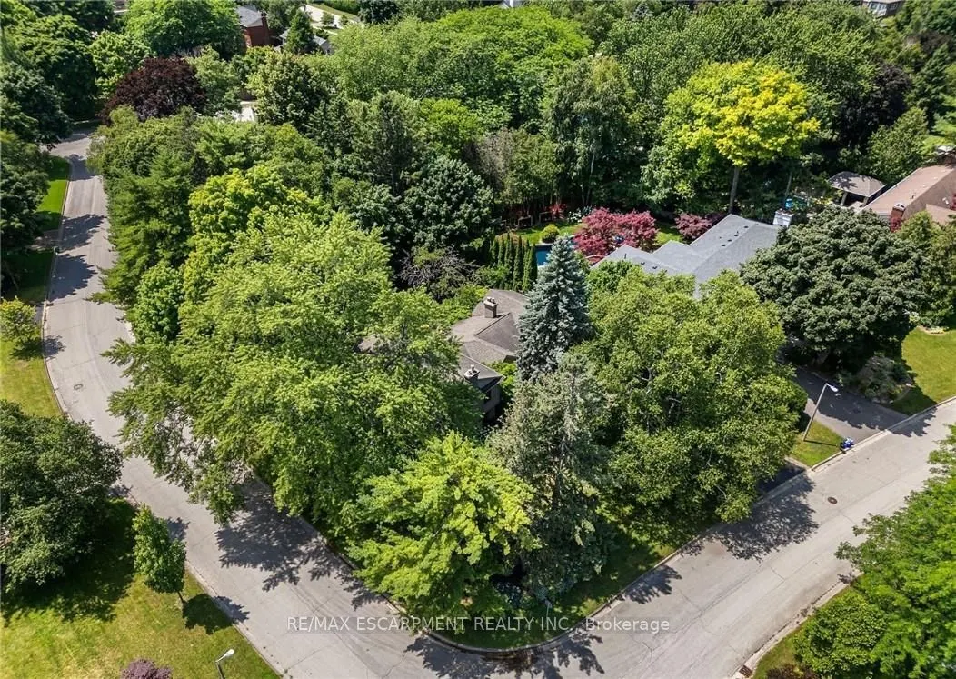 250 Dalewood Drive
