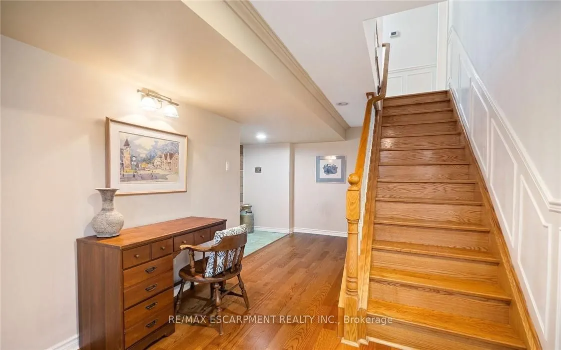250 Dalewood Drive