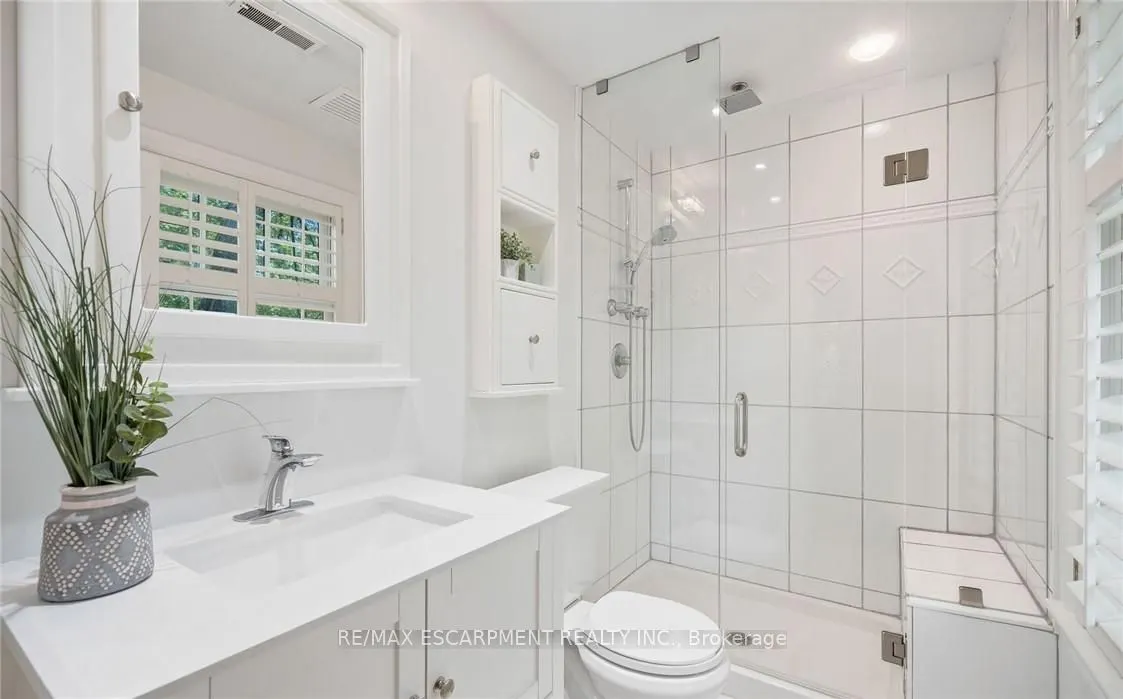 250 Dalewood Drive