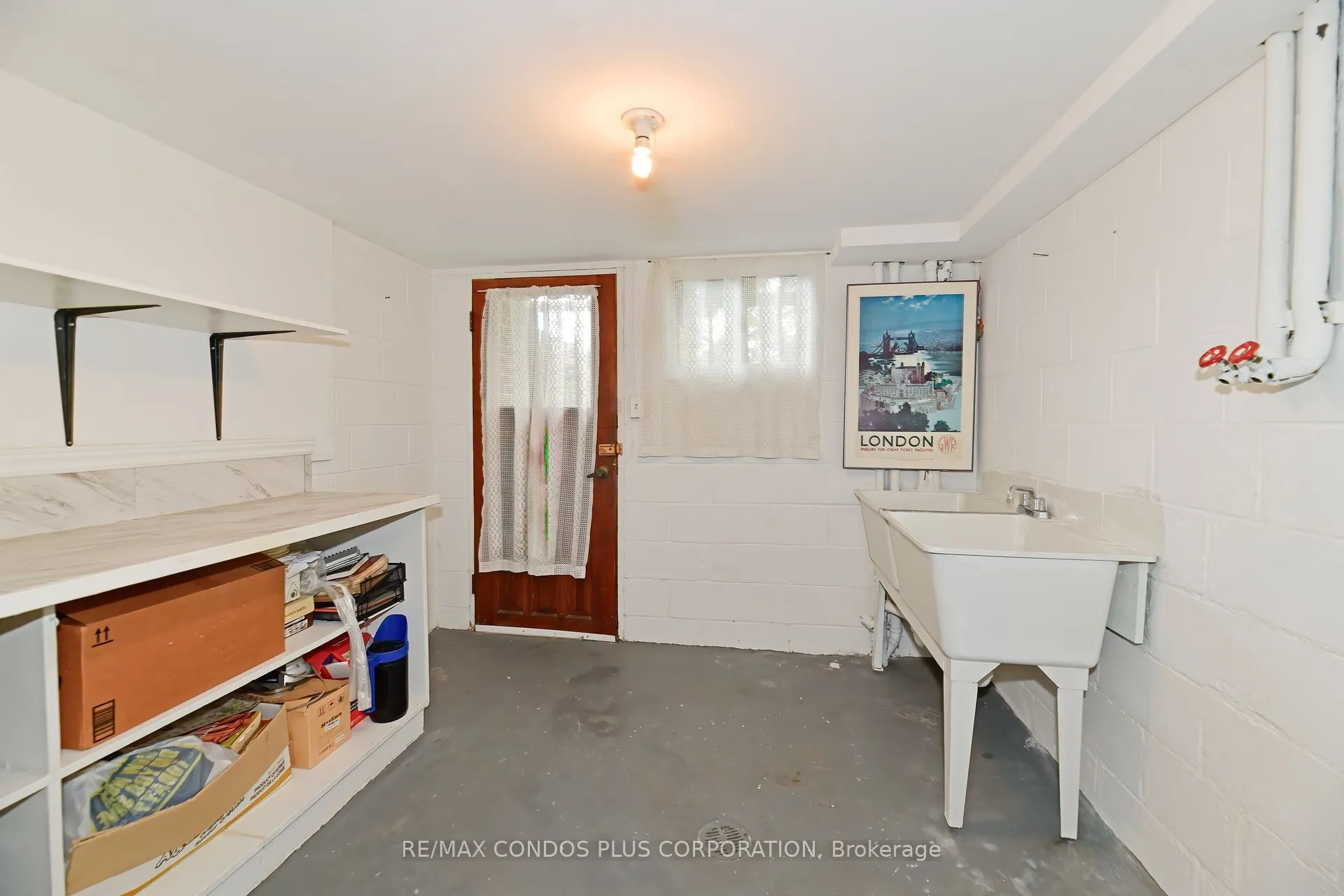 47 Regal Road