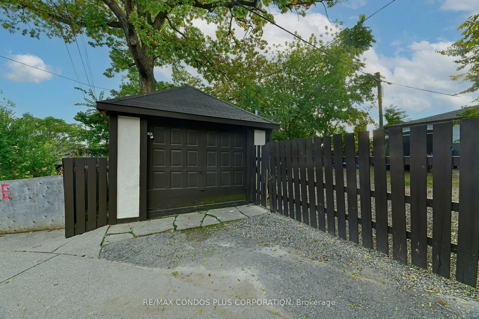 47 Regal Road