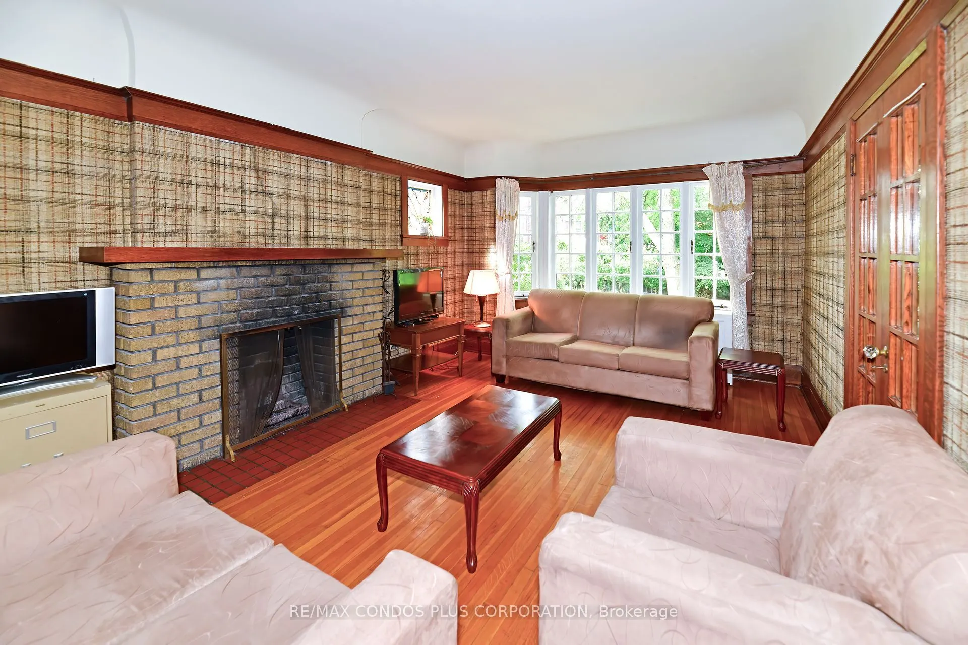 47 Regal Road