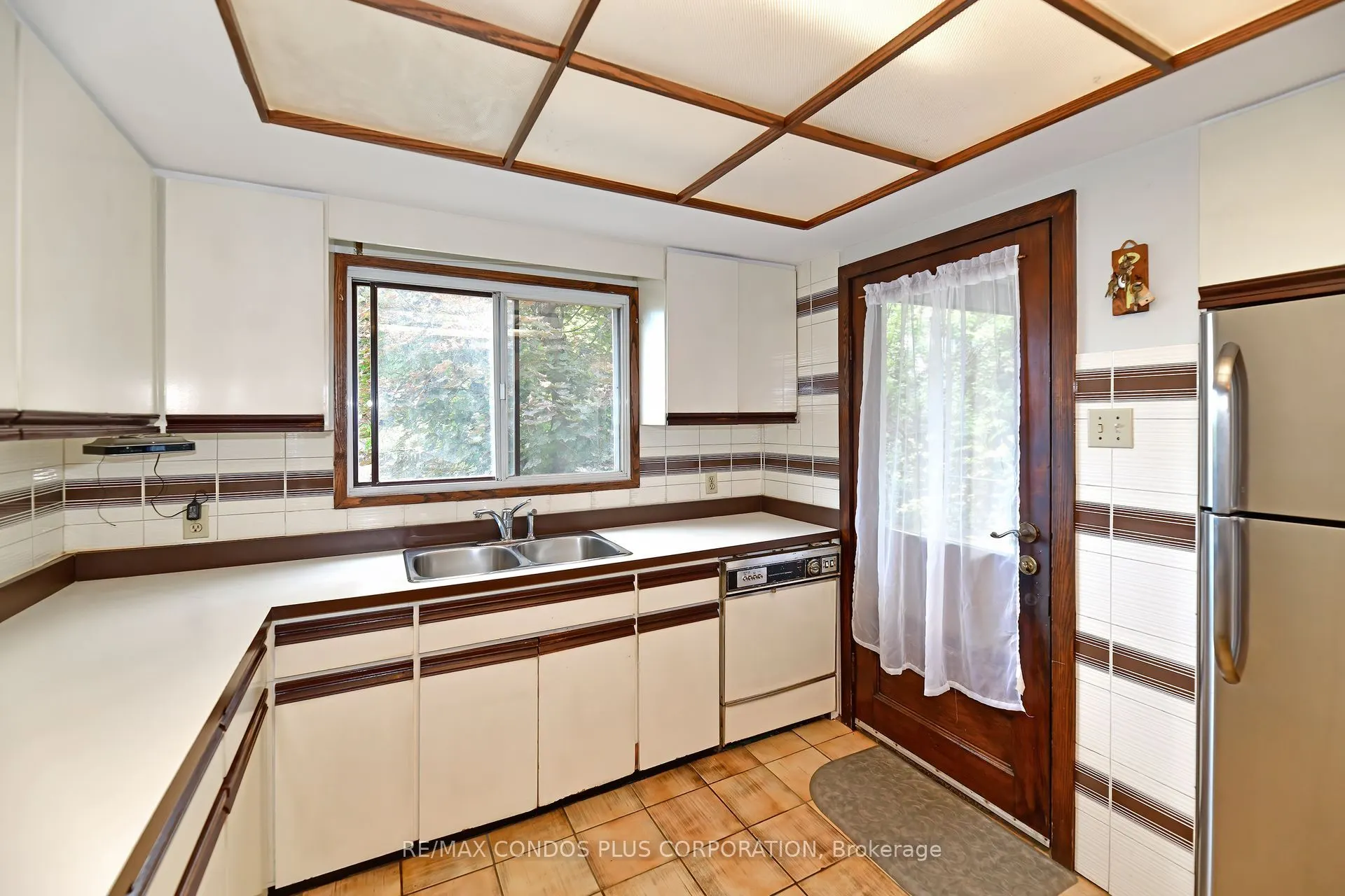 47 Regal Road