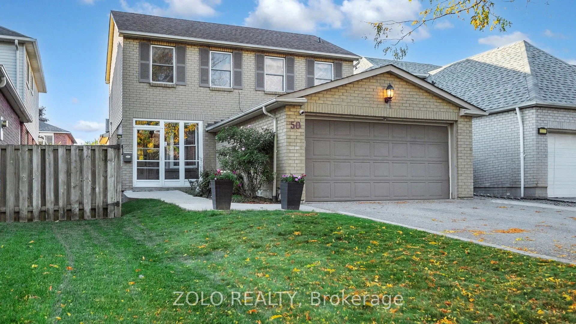 50 Lacewood Crescent