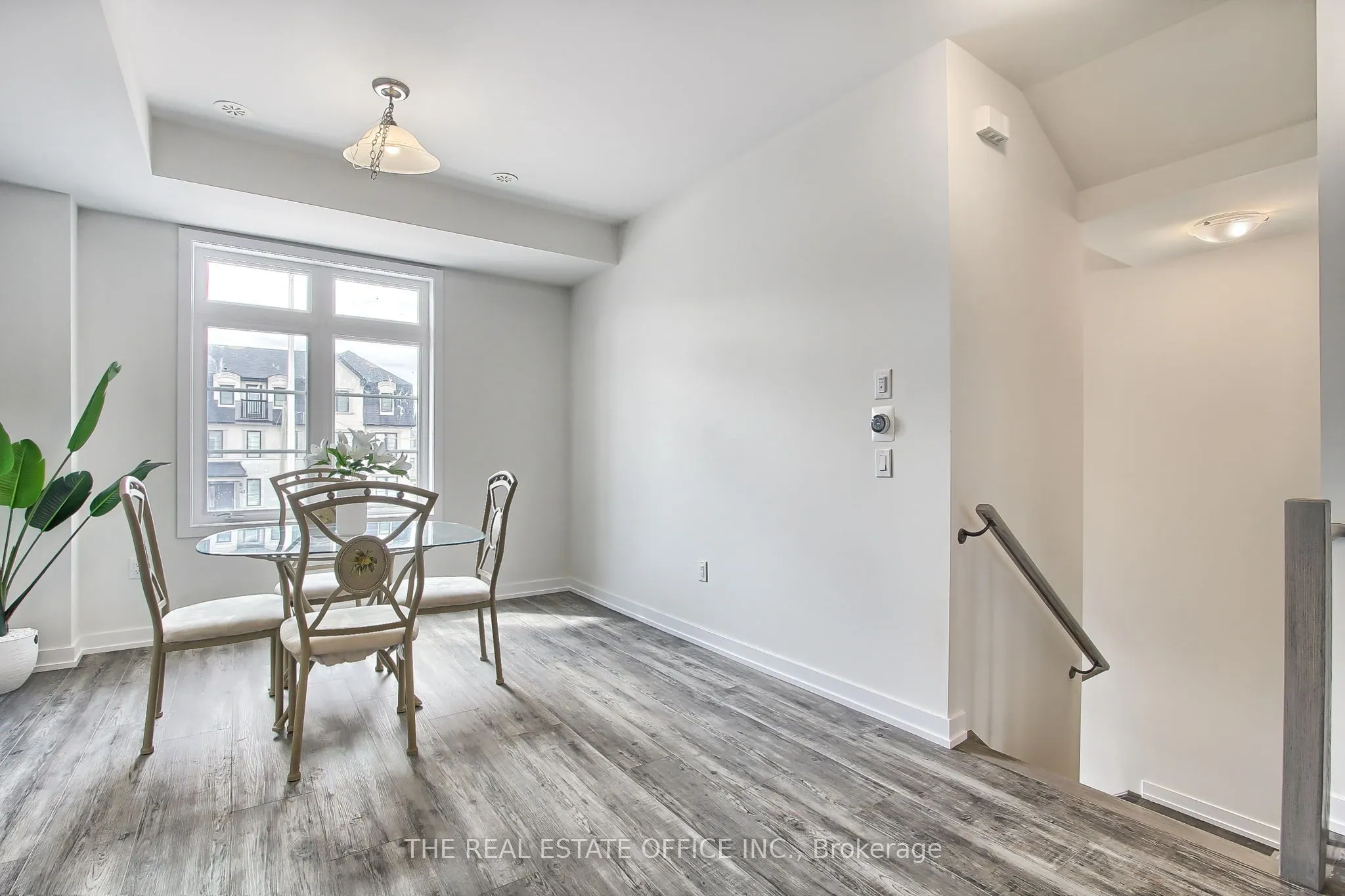 1340 William Halton Parkway
