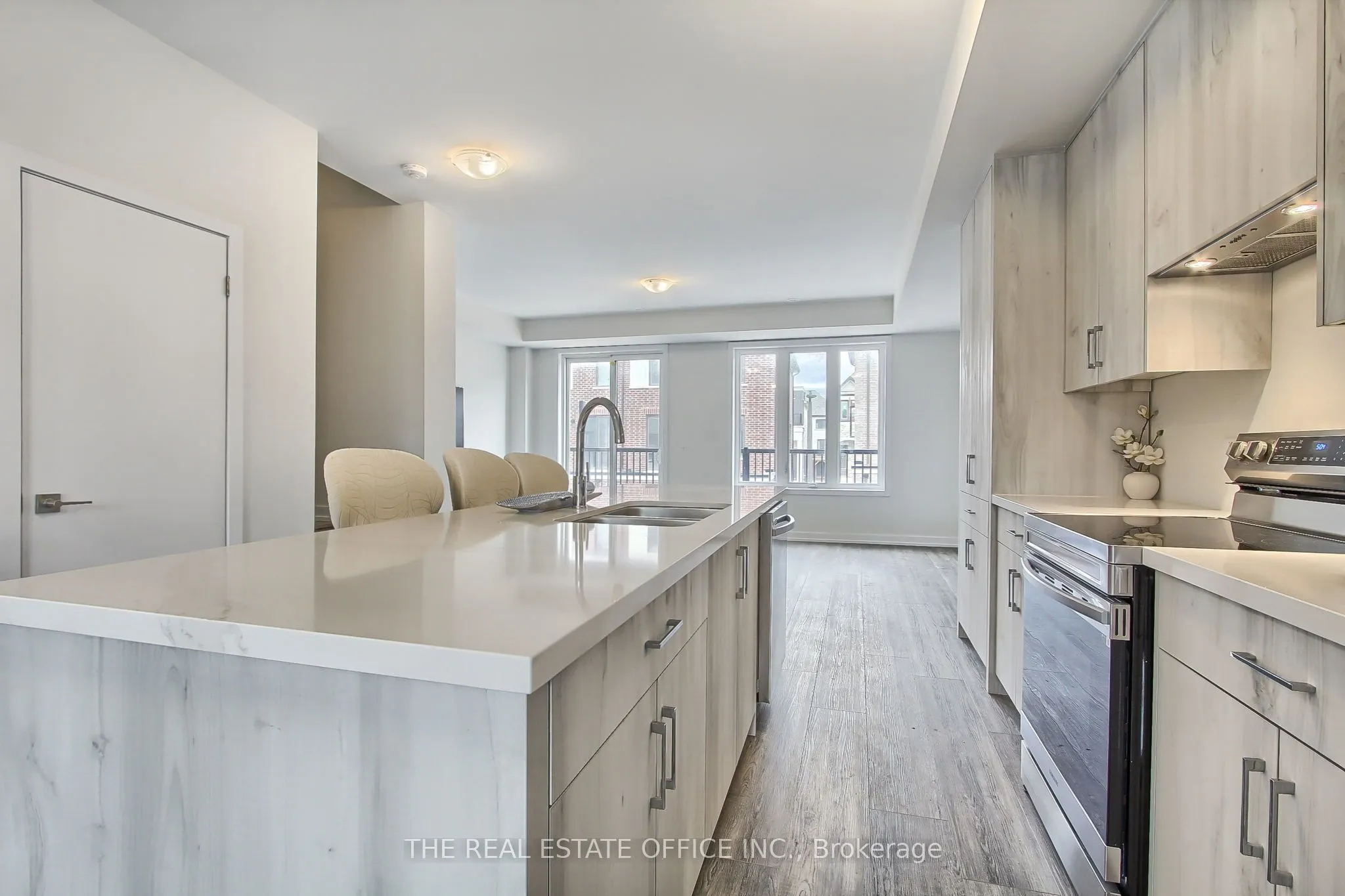 1340 William Halton Parkway