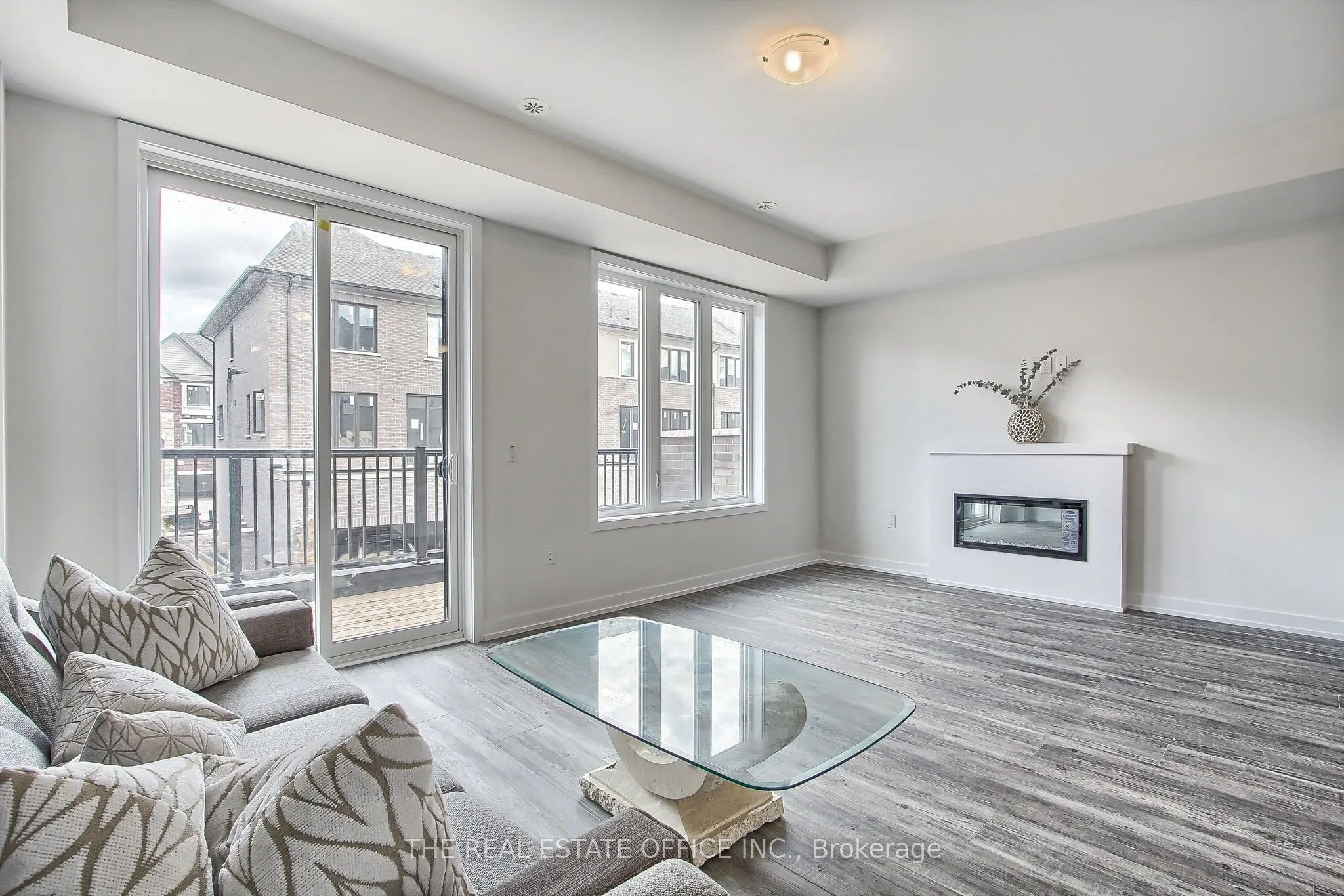 1340 William Halton Parkway