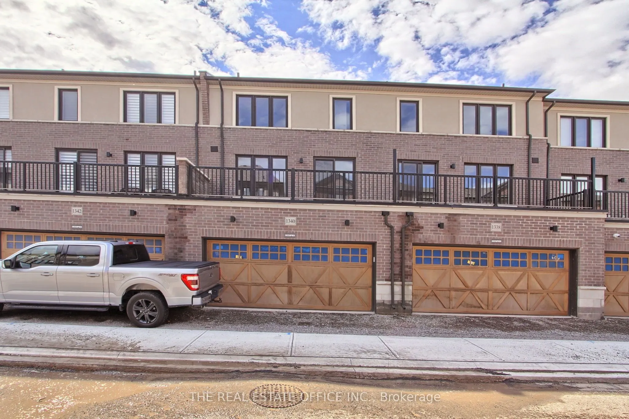 1340 William Halton Parkway