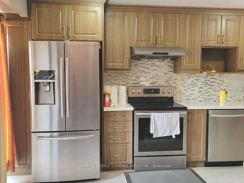 47 Malabar Crescent, #upper