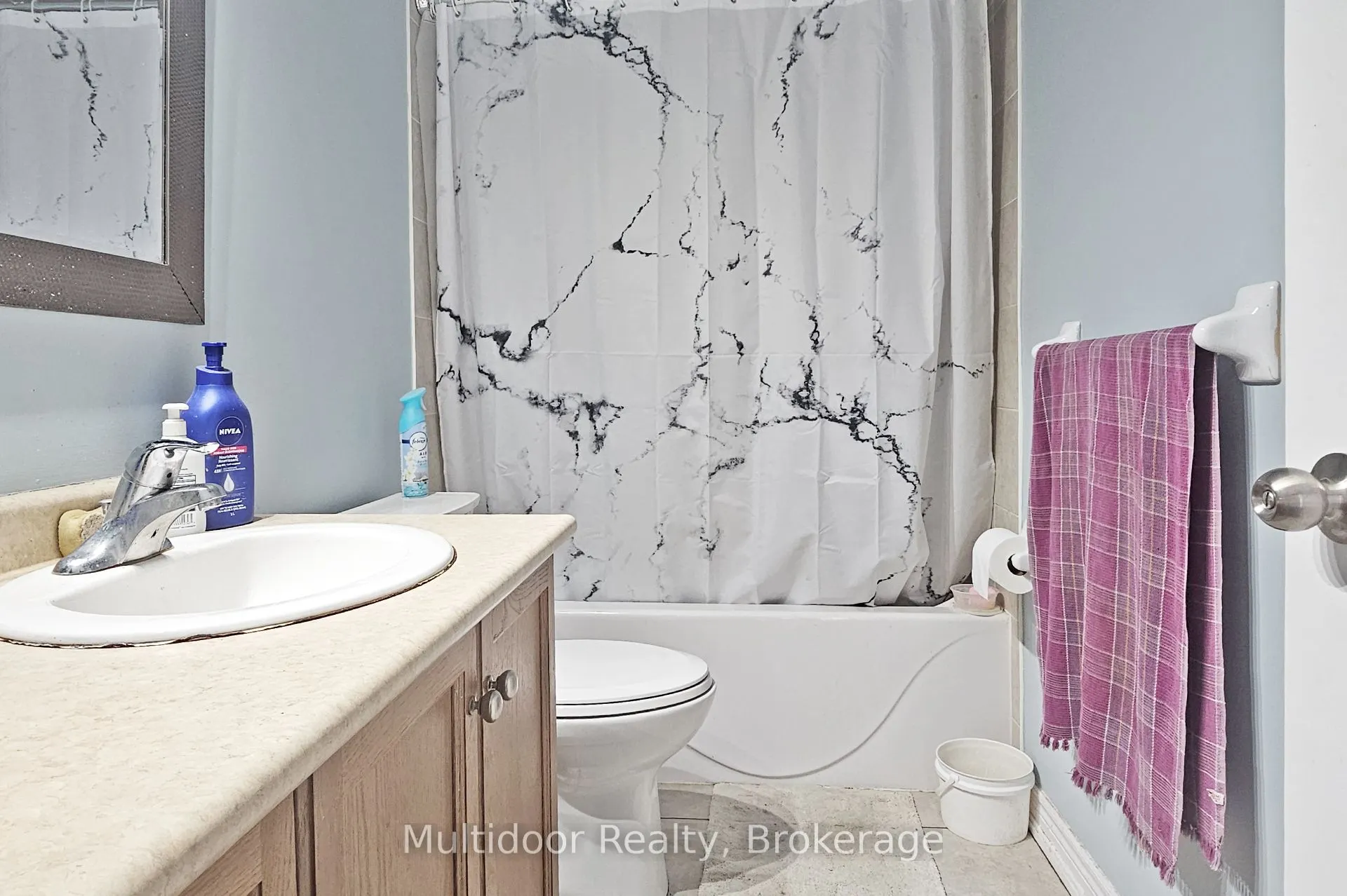 132 Bellchase Trail, #Upper