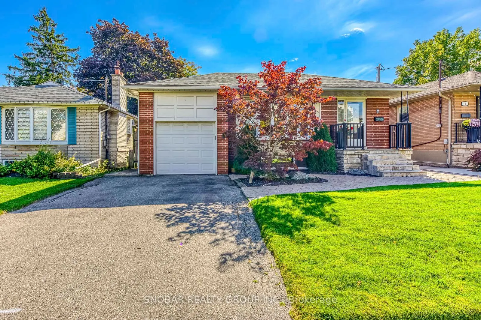 7 Northcrest Road