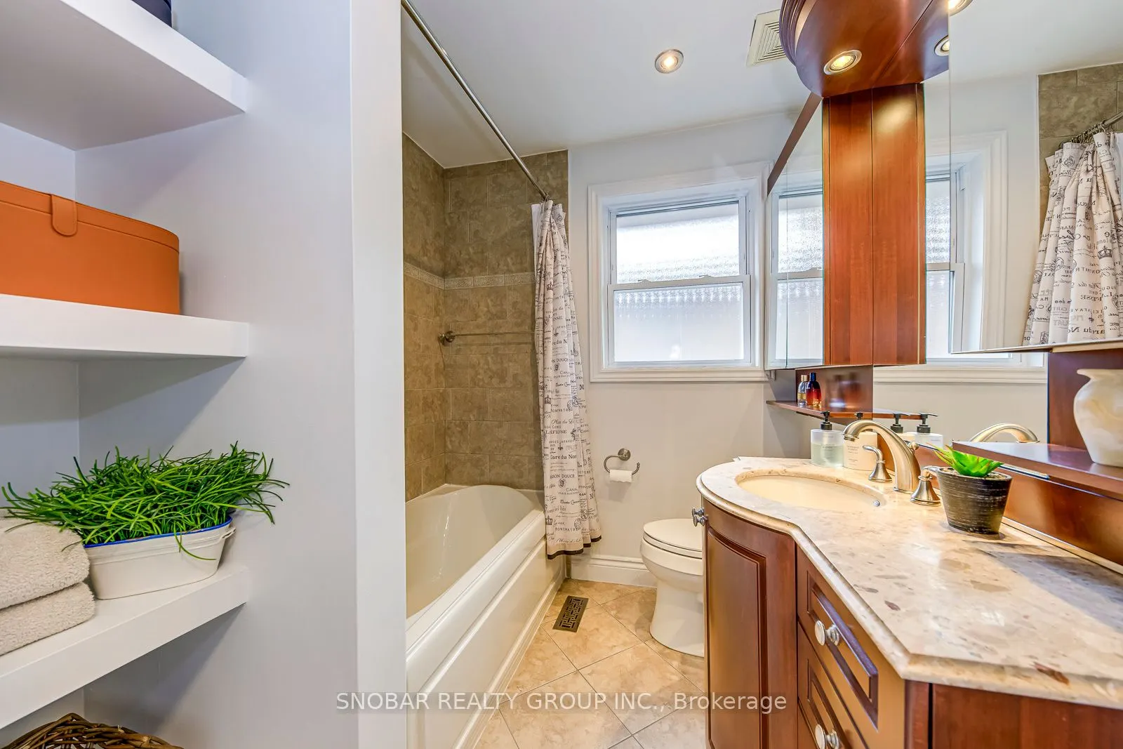 7 Northcrest Road