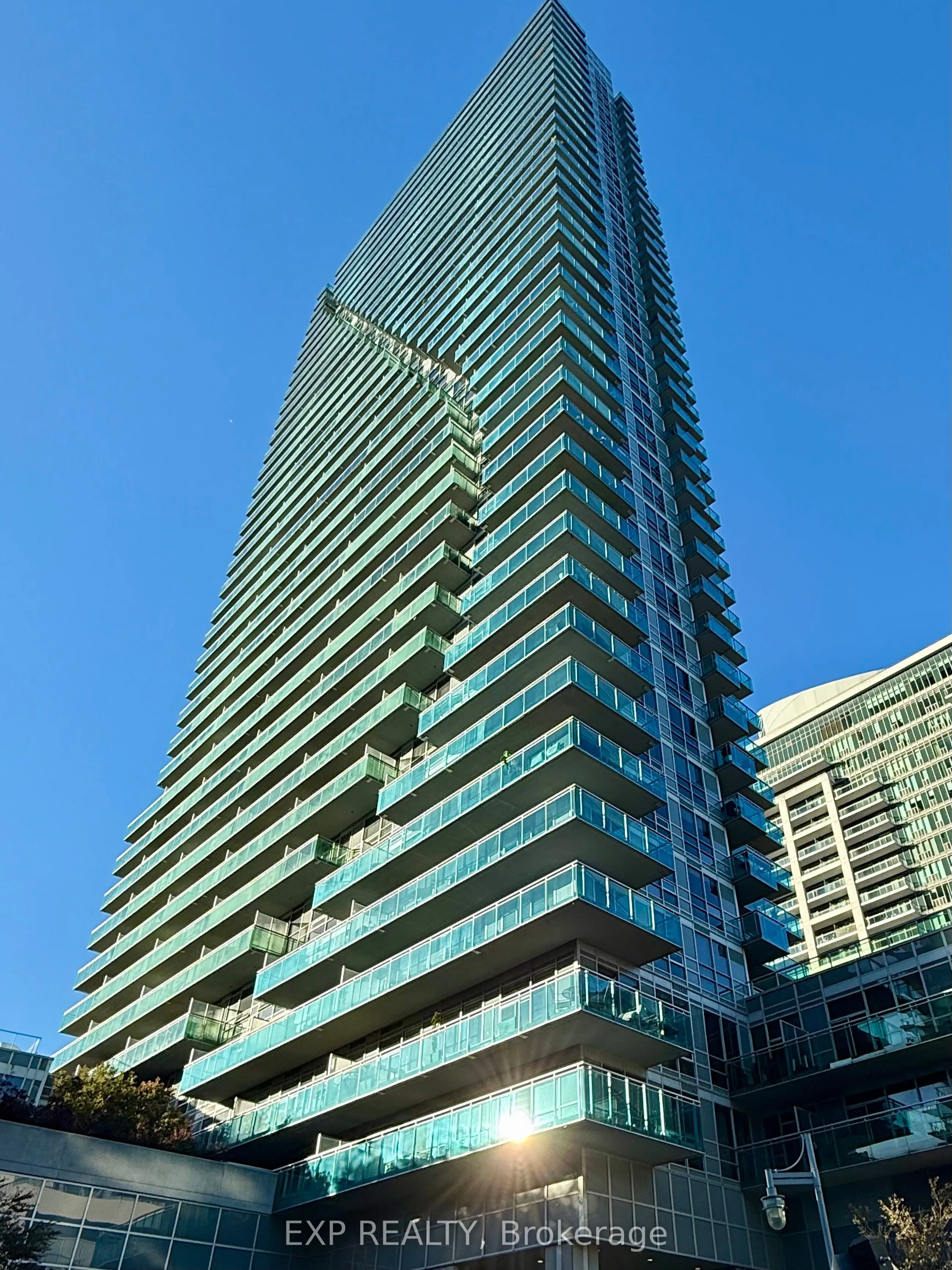 16 Brookers Lane, #1101