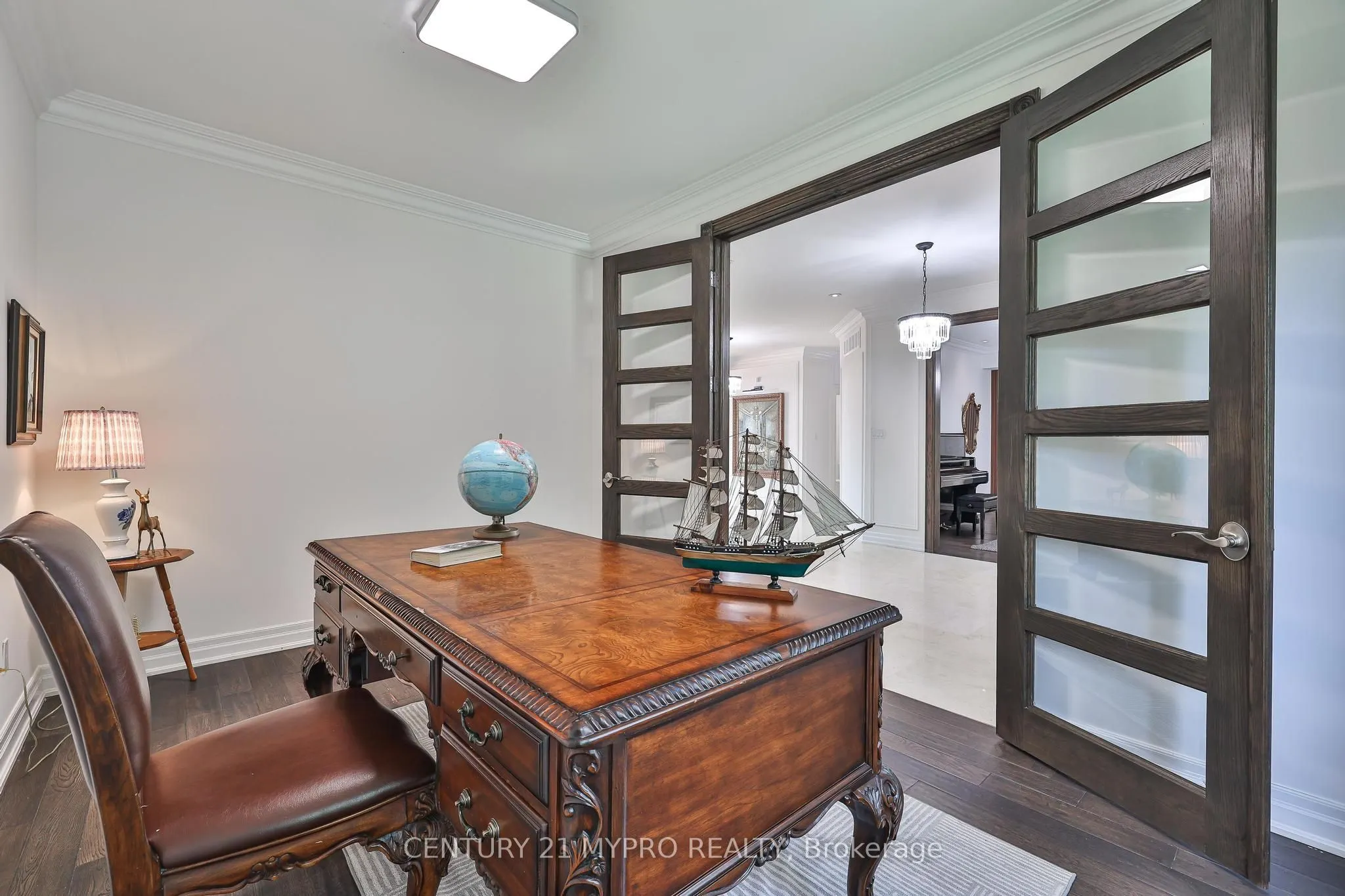 1508 Oakhill Drive