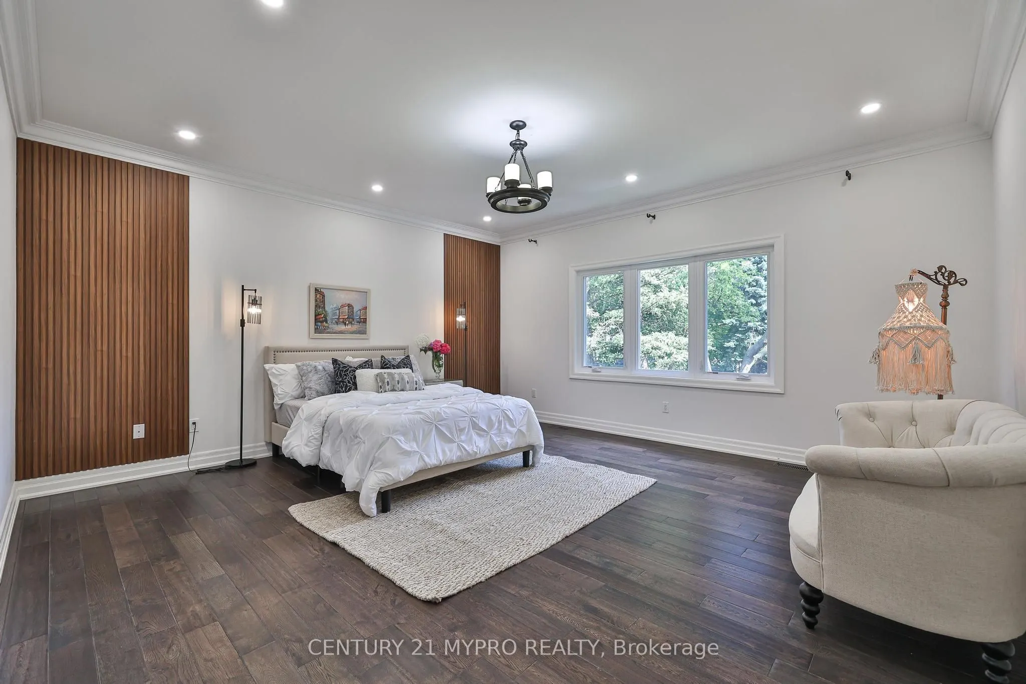 1508 Oakhill Drive