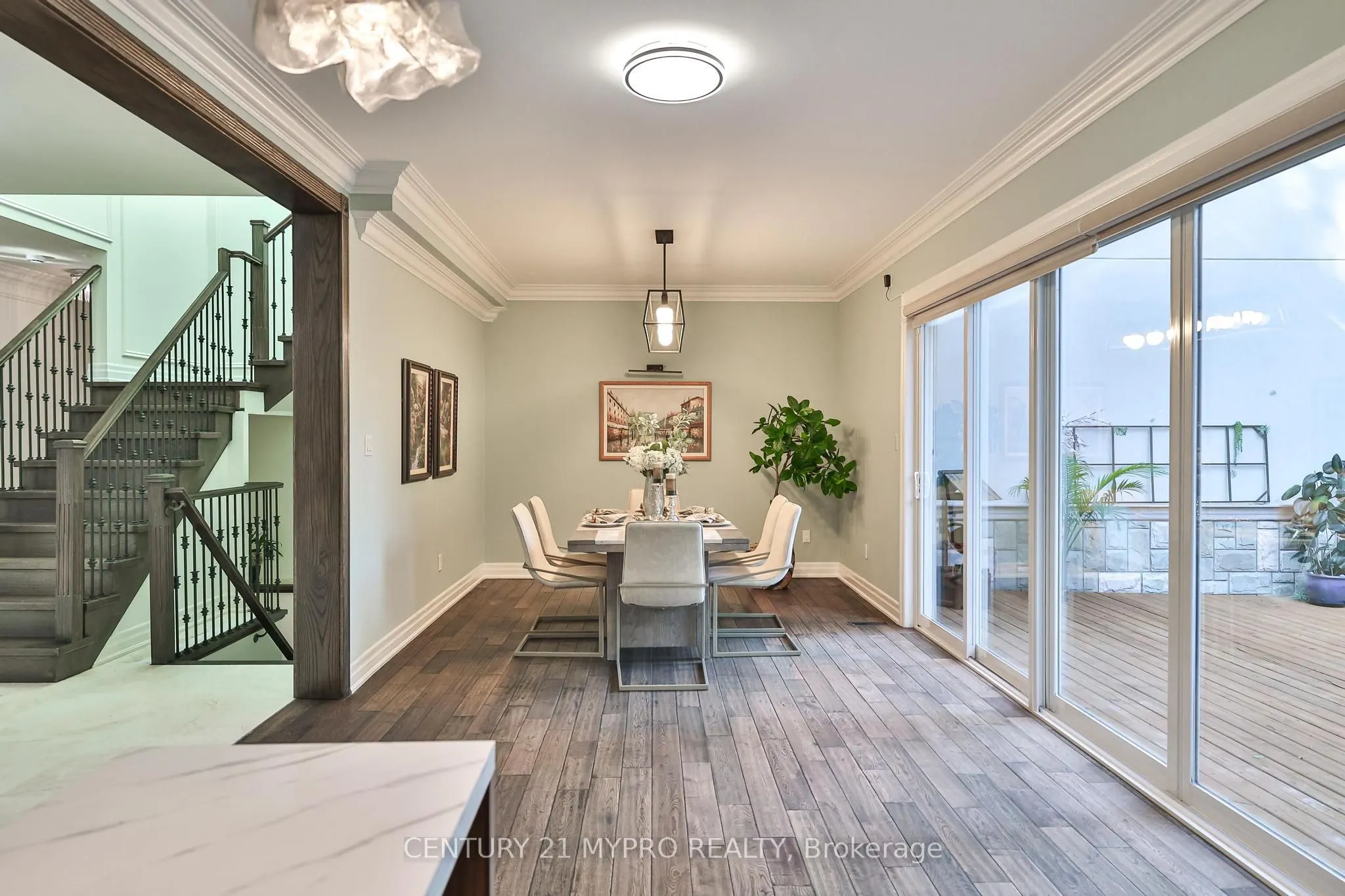 1508 Oakhill Drive
