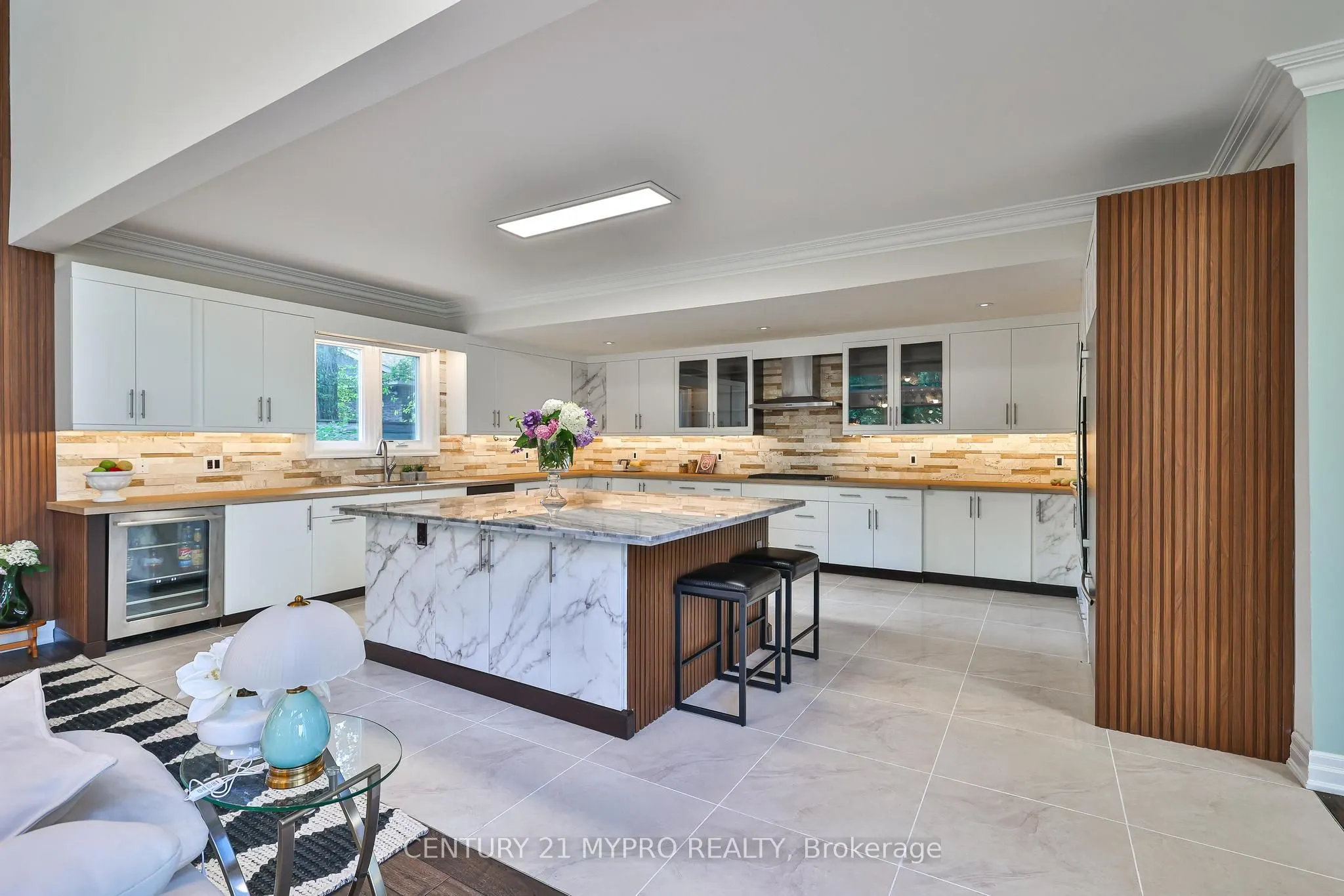 1508 Oakhill Drive
