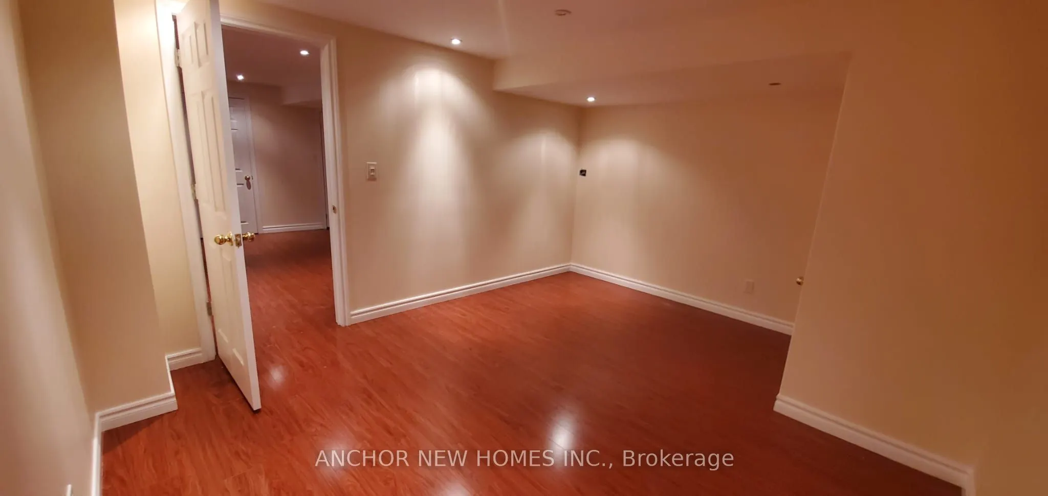 4 Dovehaven Crescent