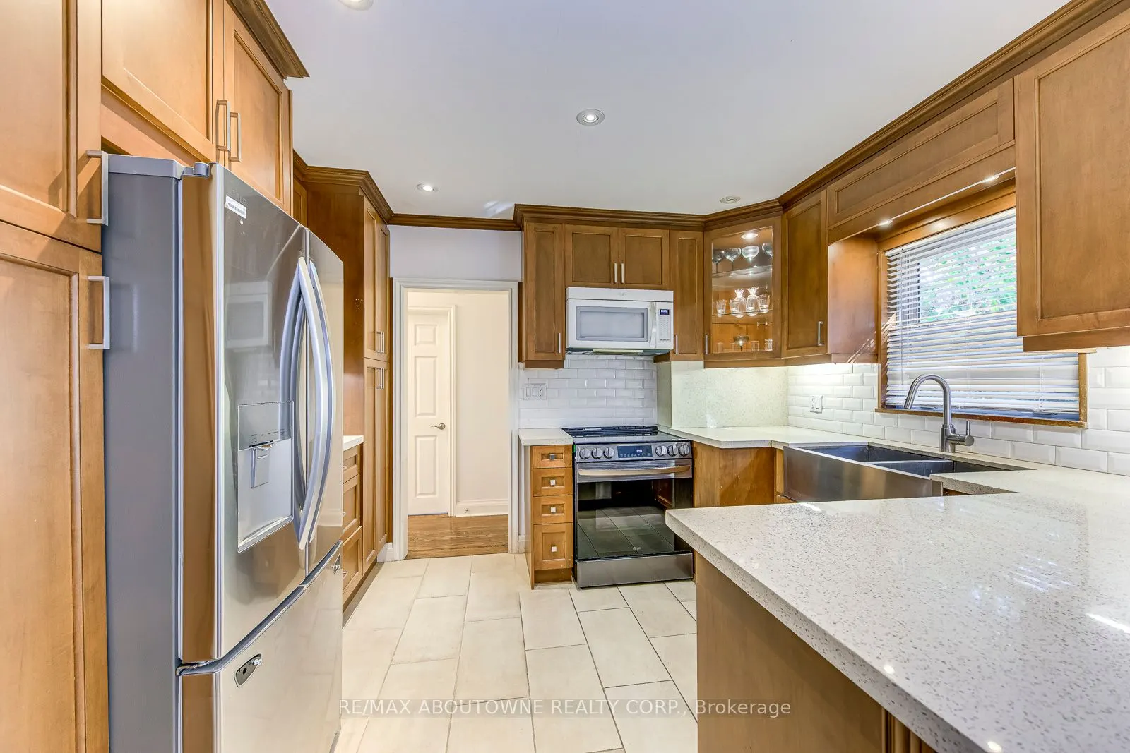 3 Glenn Murray Drive