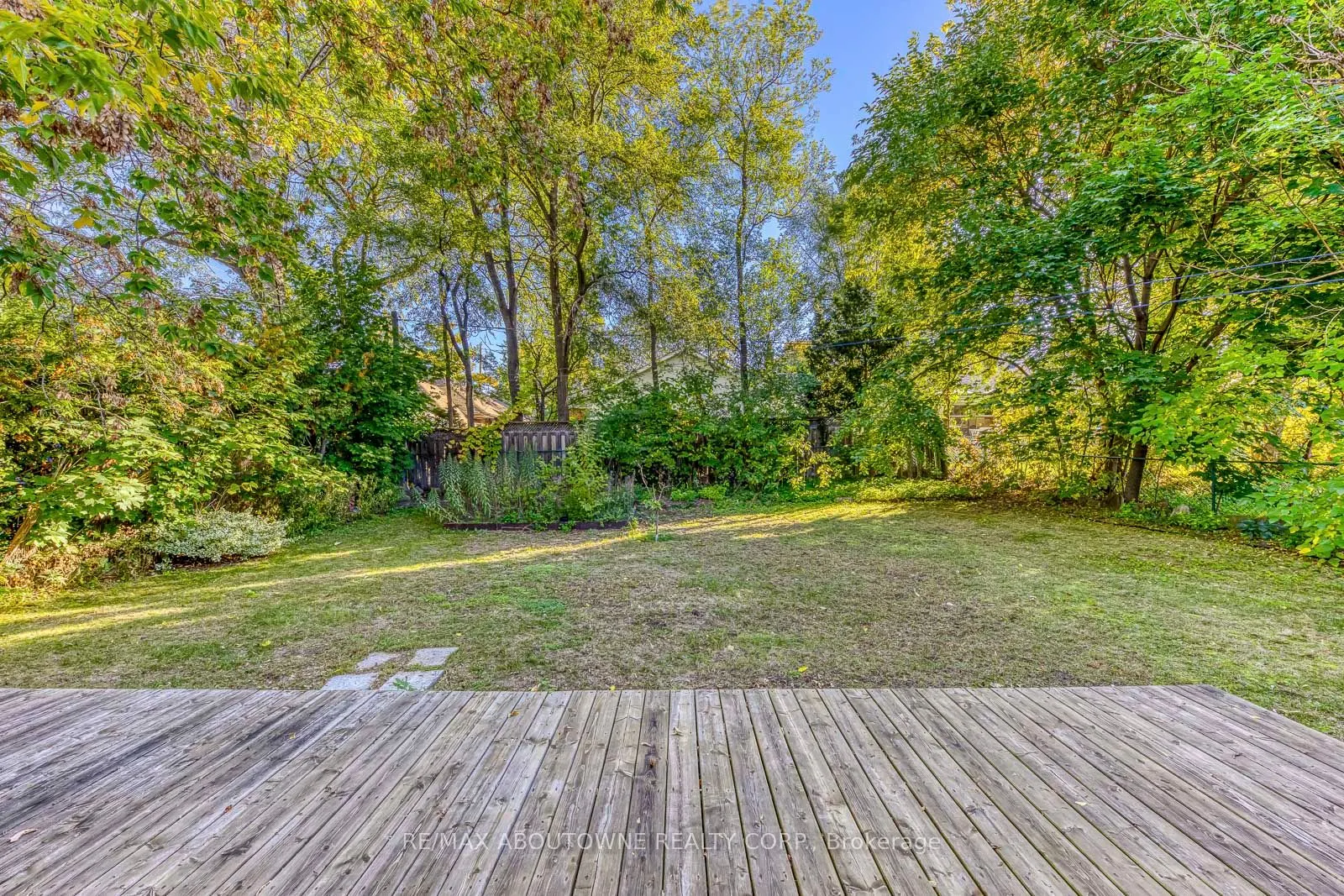 3 Glenn Murray Drive