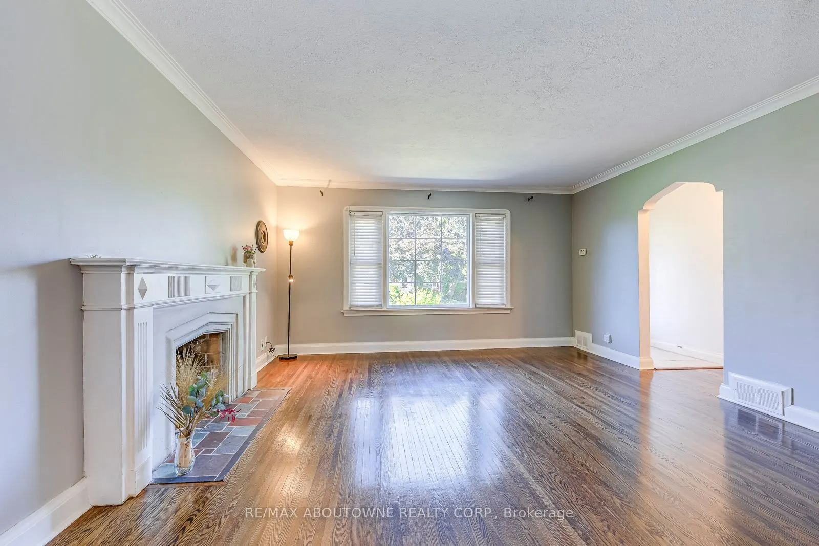 3 Glenn Murray Drive