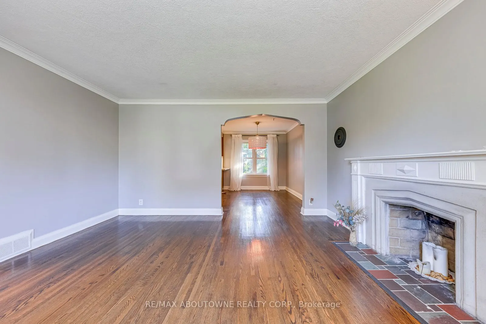 3 Glenn Murray Drive
