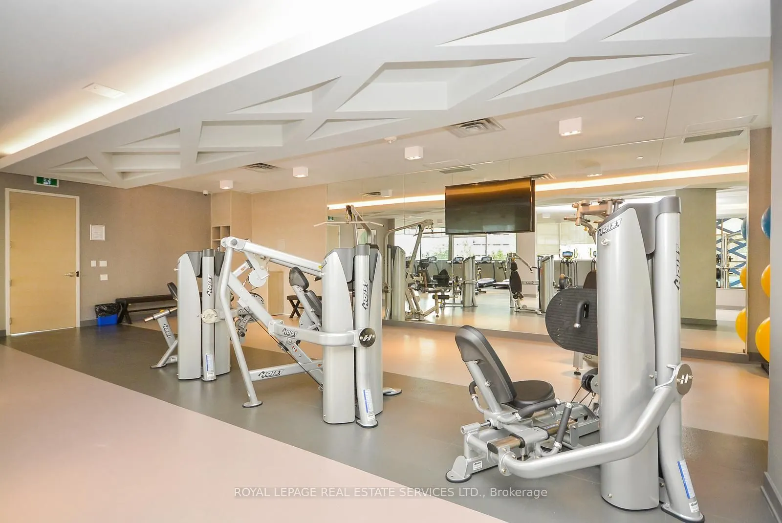 4633 Glen Erin Drive, #10