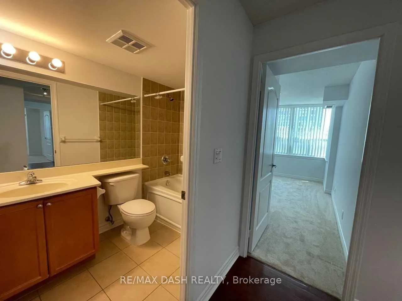 1 Elm Drive W, #308