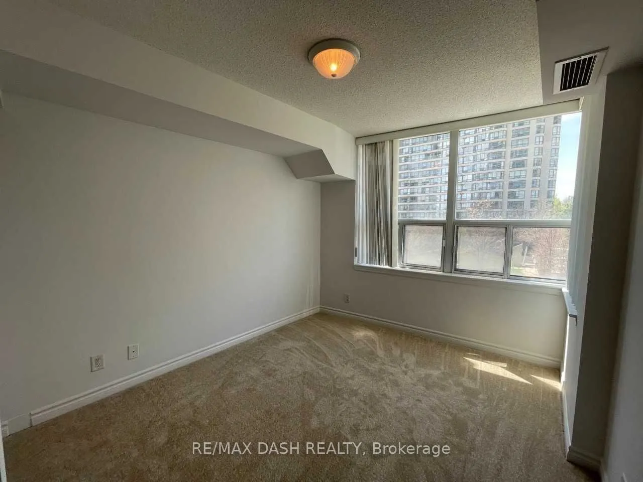 1 Elm Drive W, #308