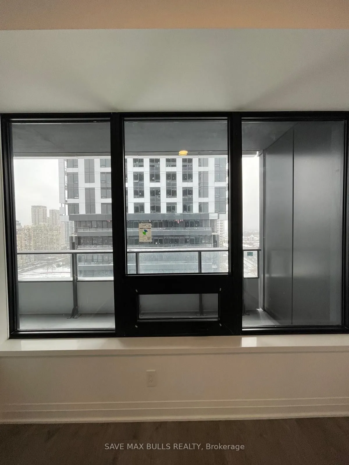 4023 The Exchange, #1806