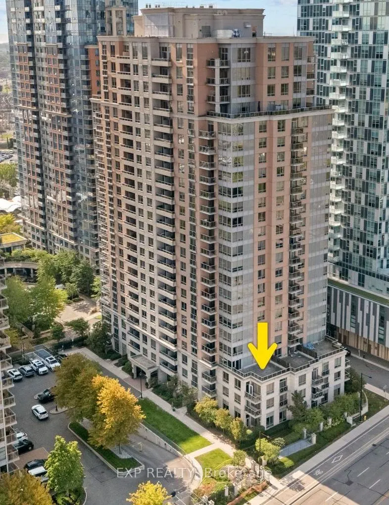 5233 Dundas Street W, #420