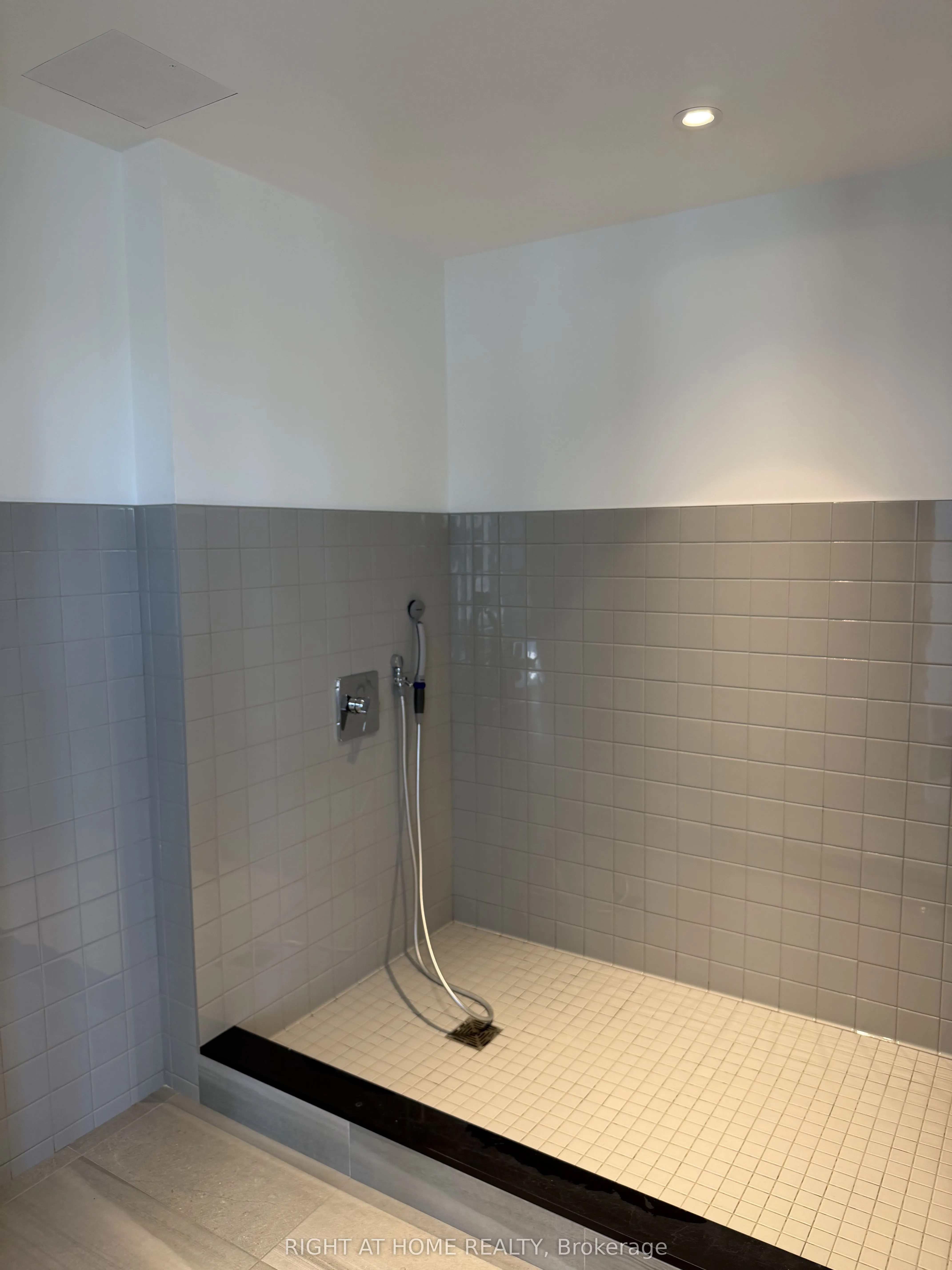260 Malta Avenue, #1113