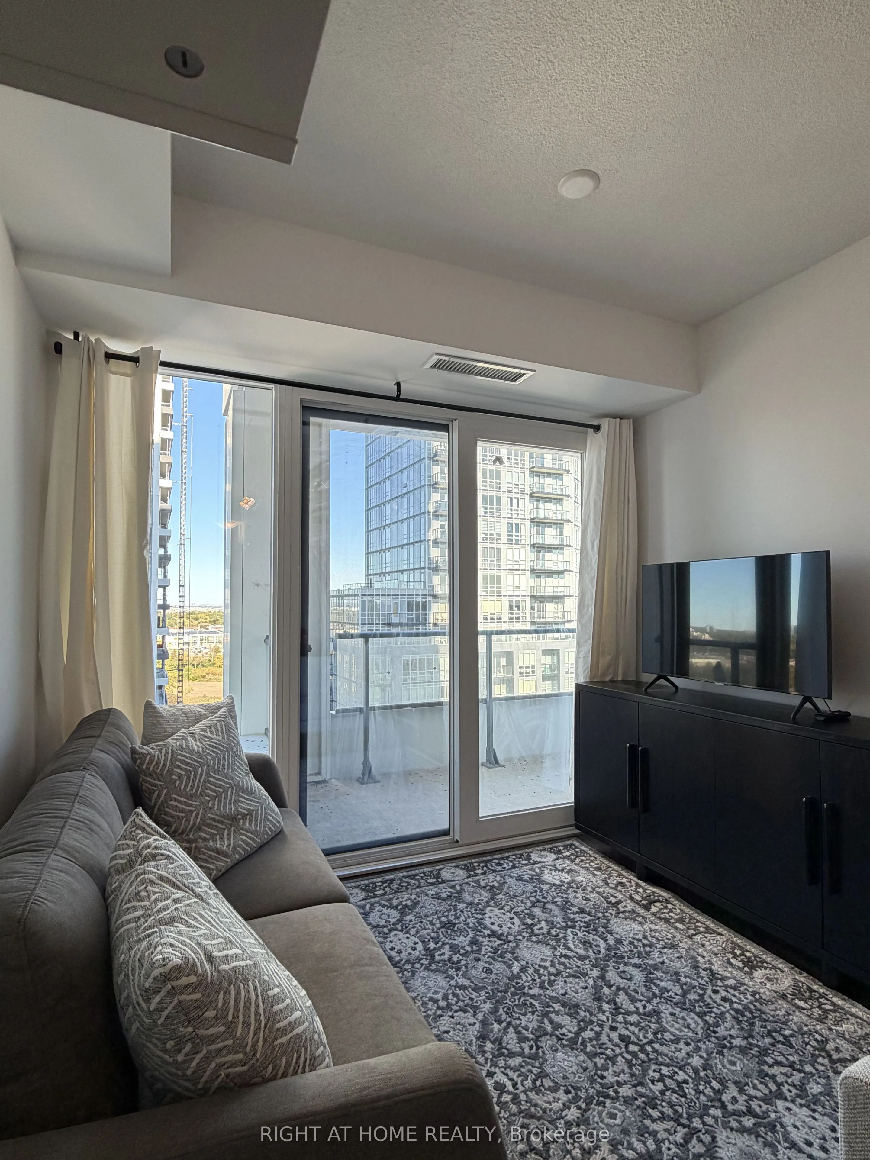 260 Malta Avenue, #1113