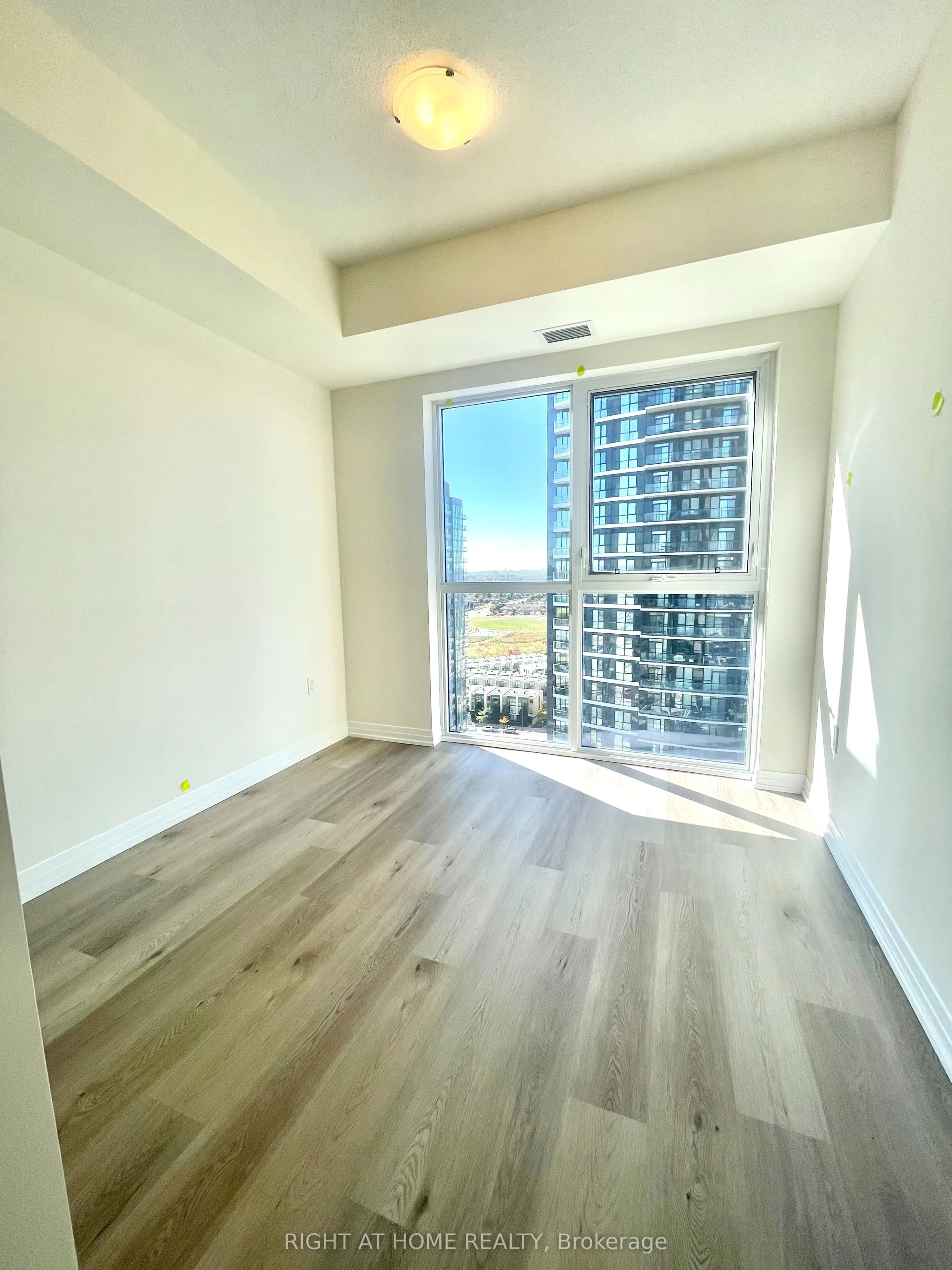 15 watergarden Drive, #1606