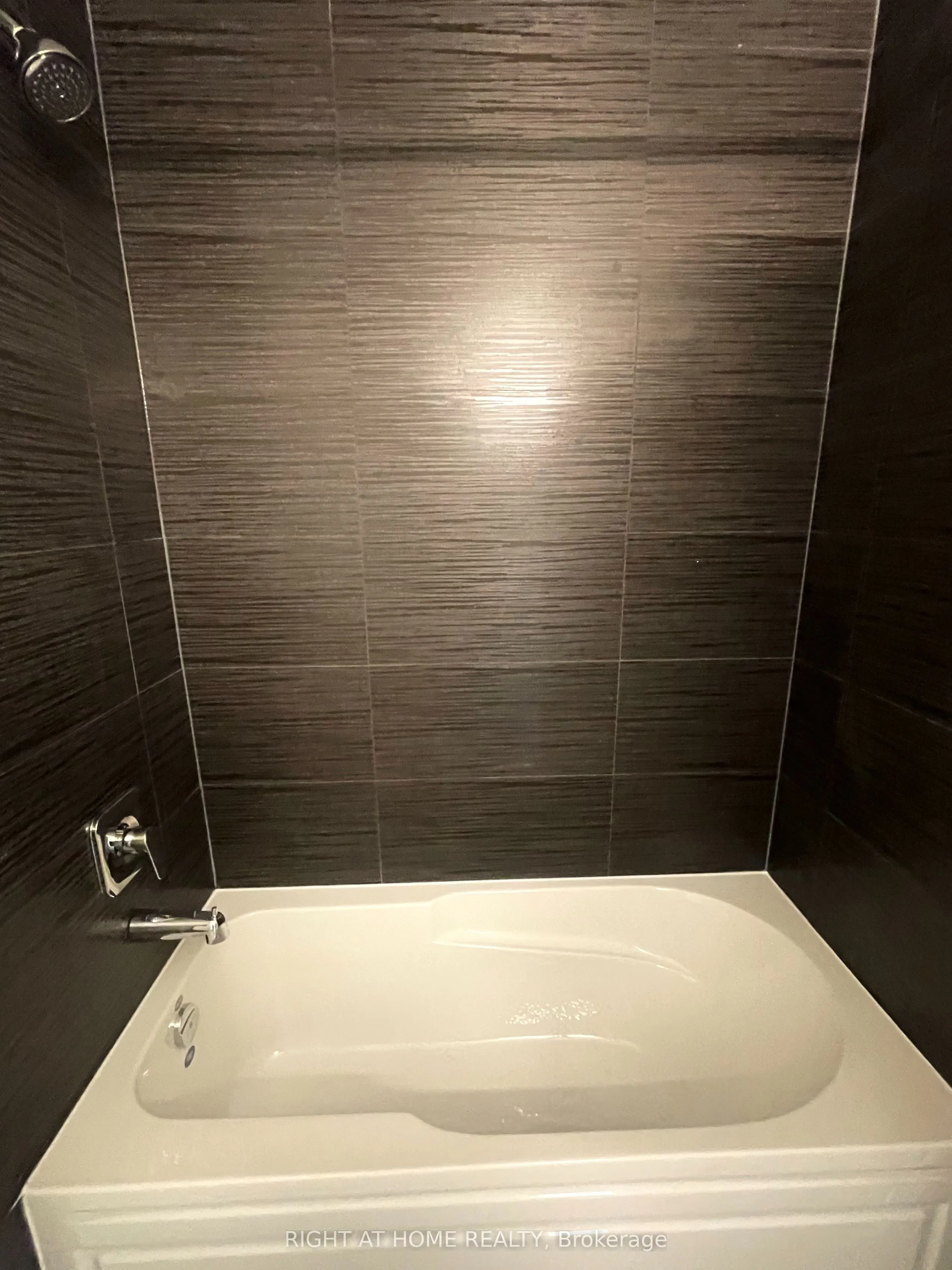 15 watergarden Drive, #1606