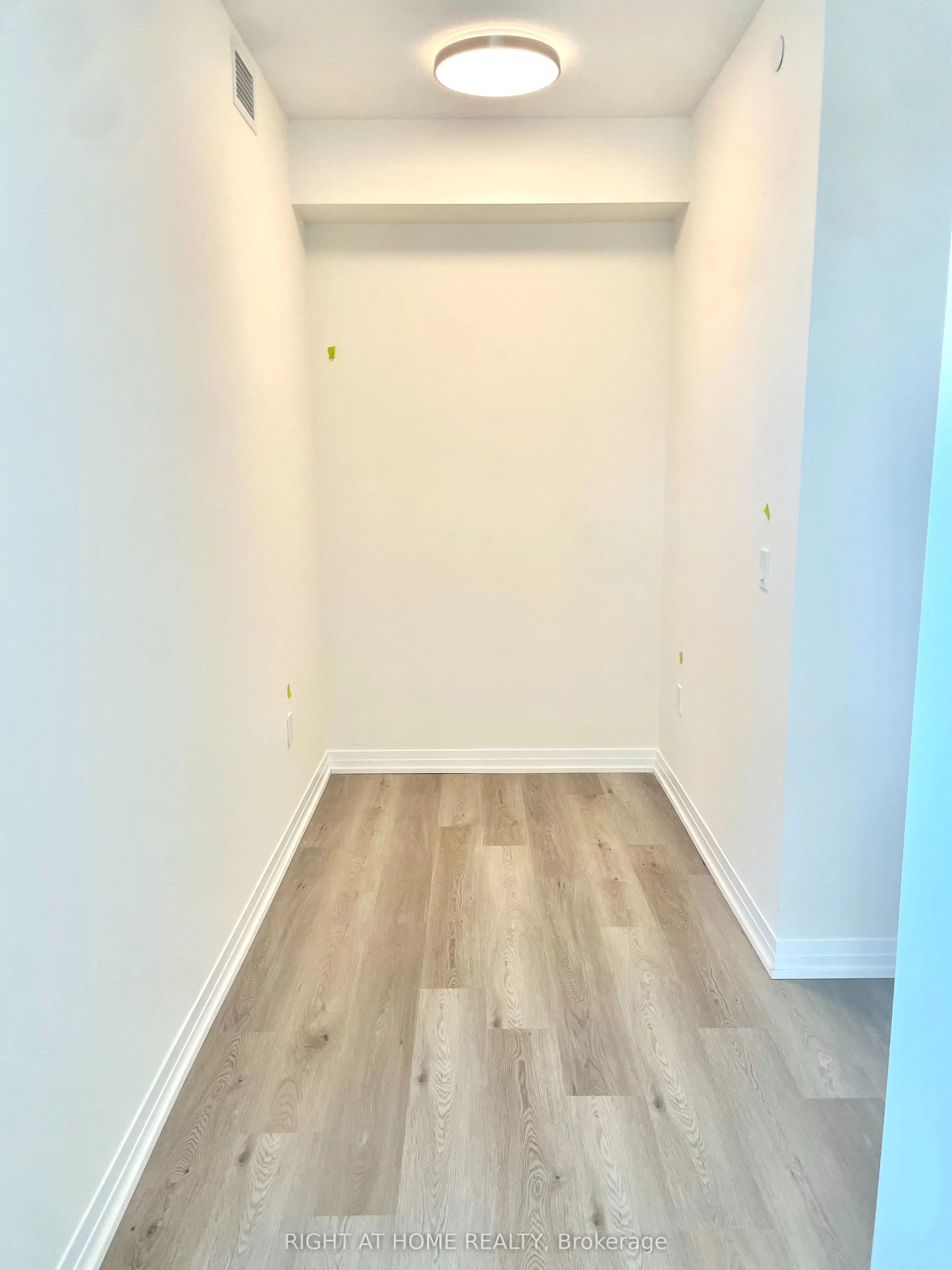15 watergarden Drive, #1606