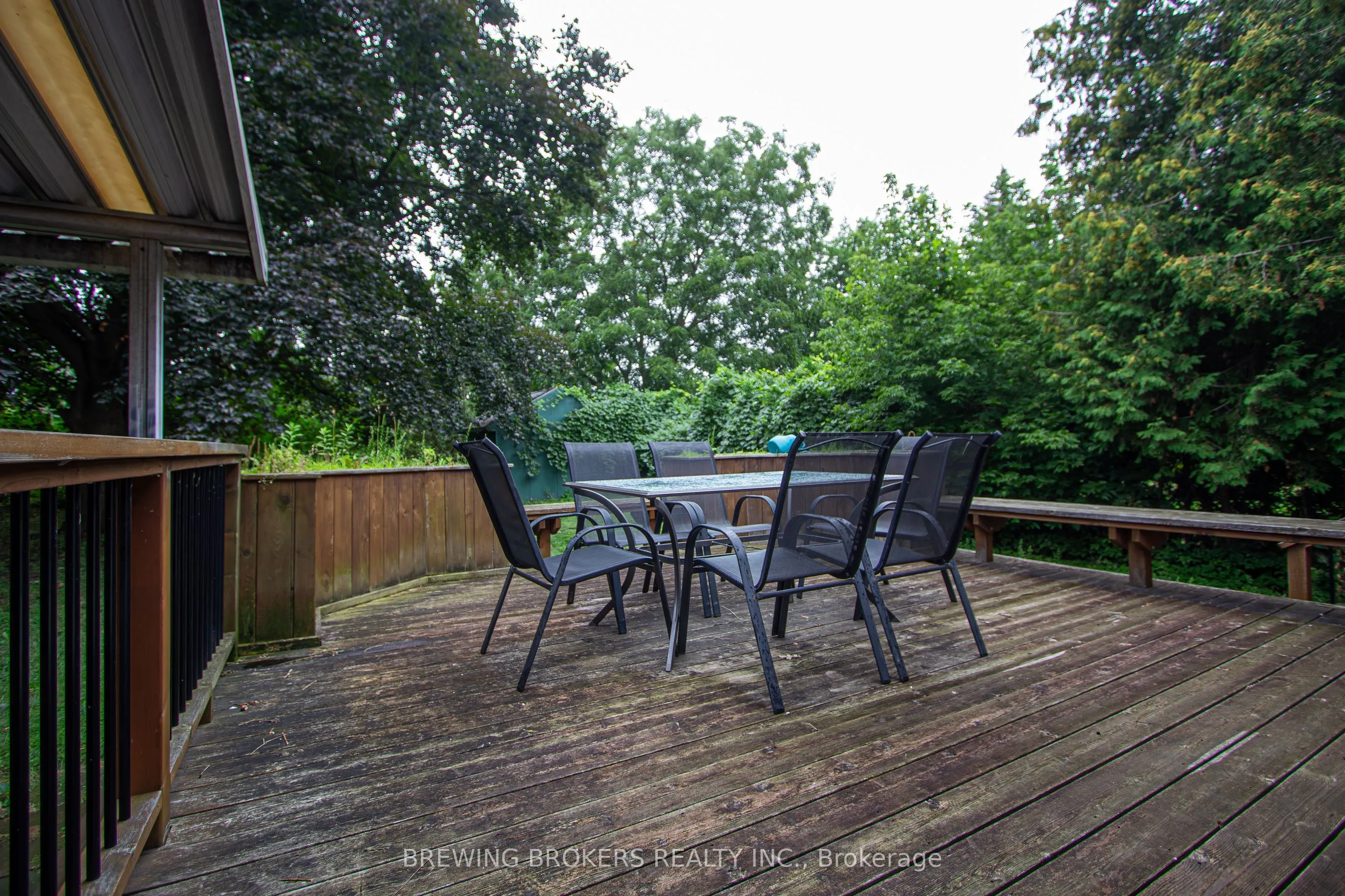 1536 Applewood Road