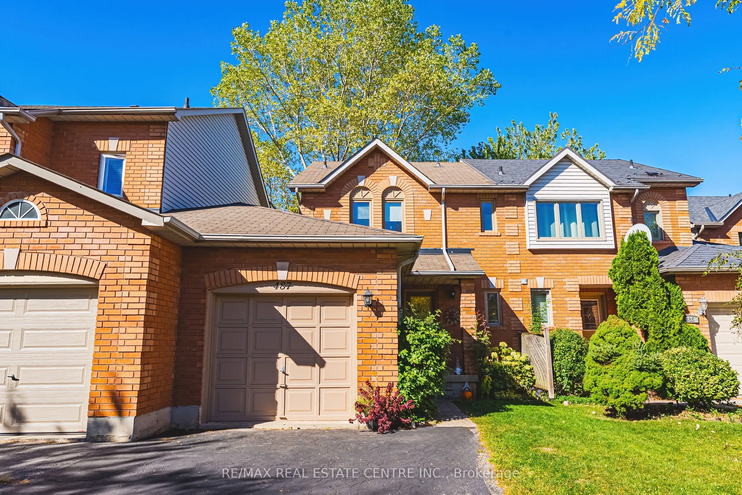 487 Taylor Crescent