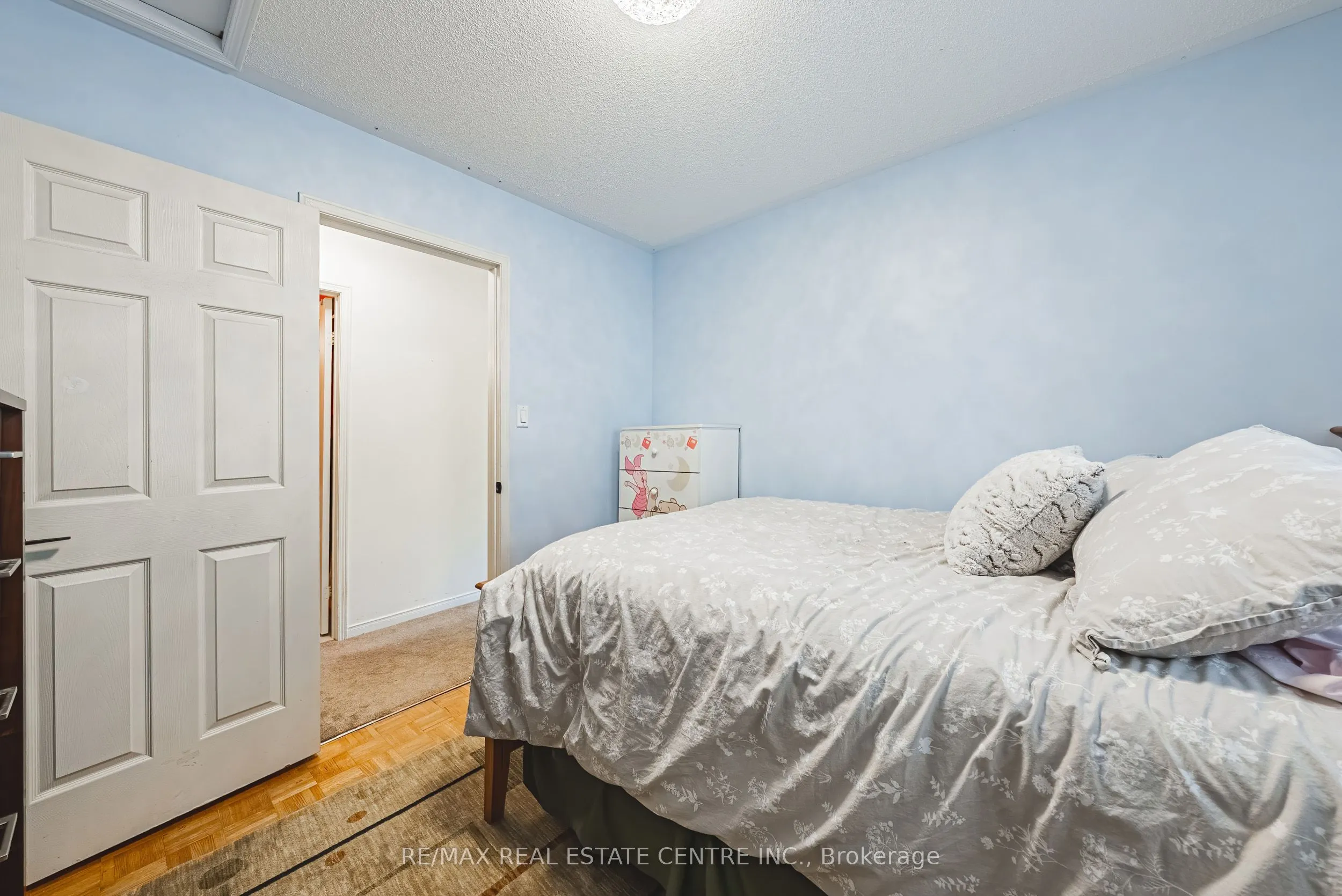 487 Taylor Crescent