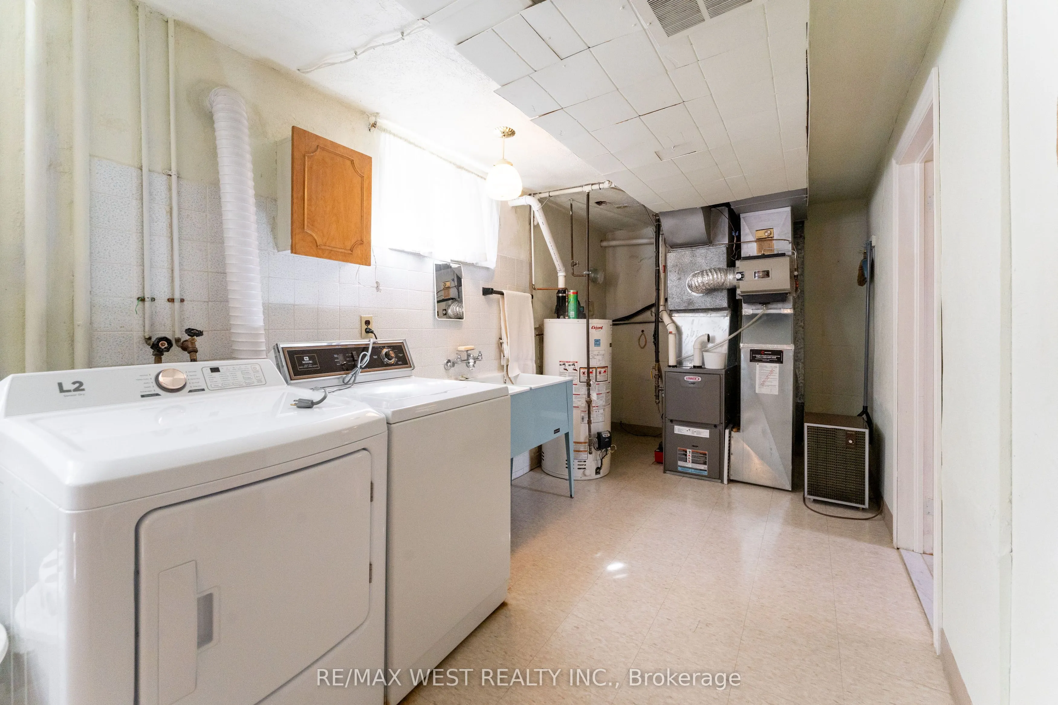 125 Honeywood Road