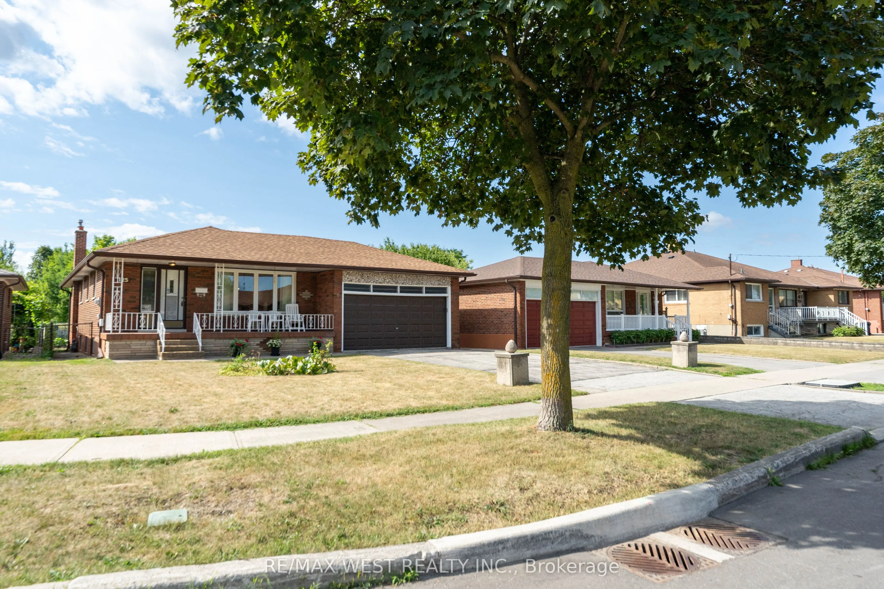 125 Honeywood Road