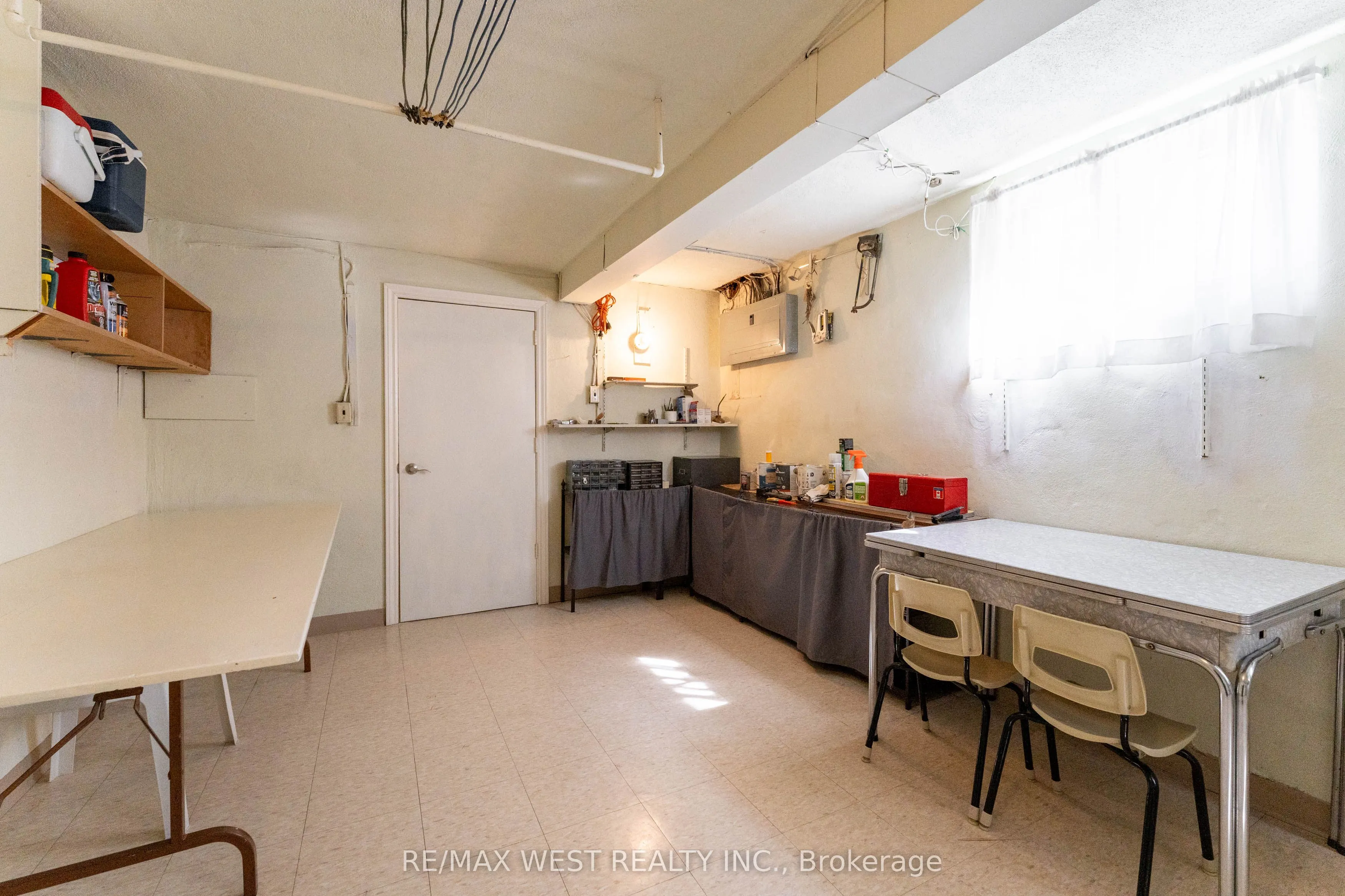 125 Honeywood Road