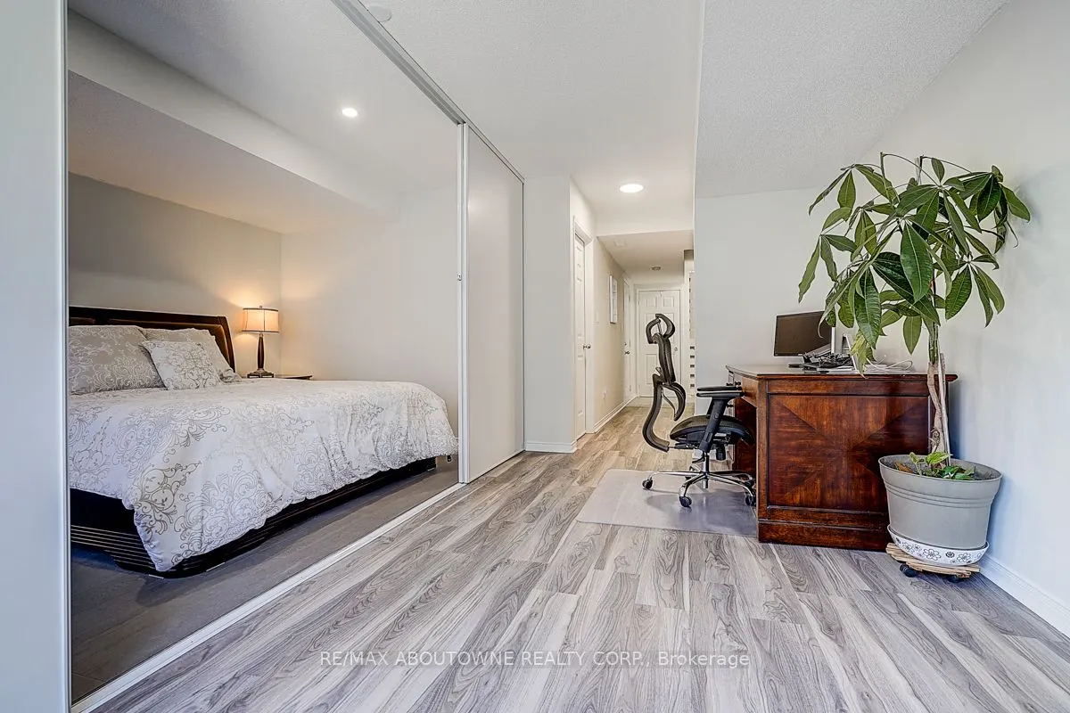 1130 Cawthra Road, #56